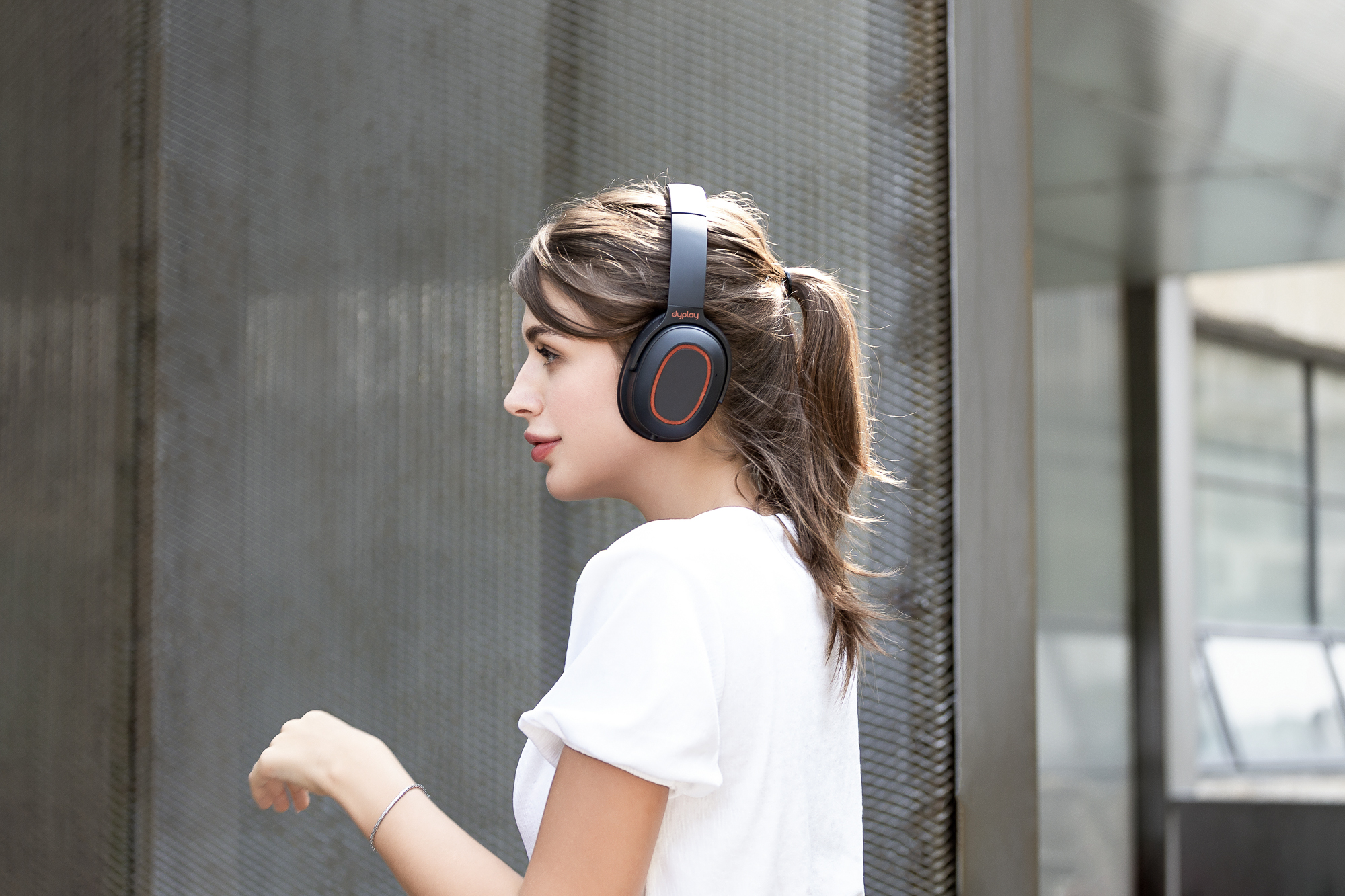 noise reduction，Bluetooth，headset，dyplay，Shenzhen，