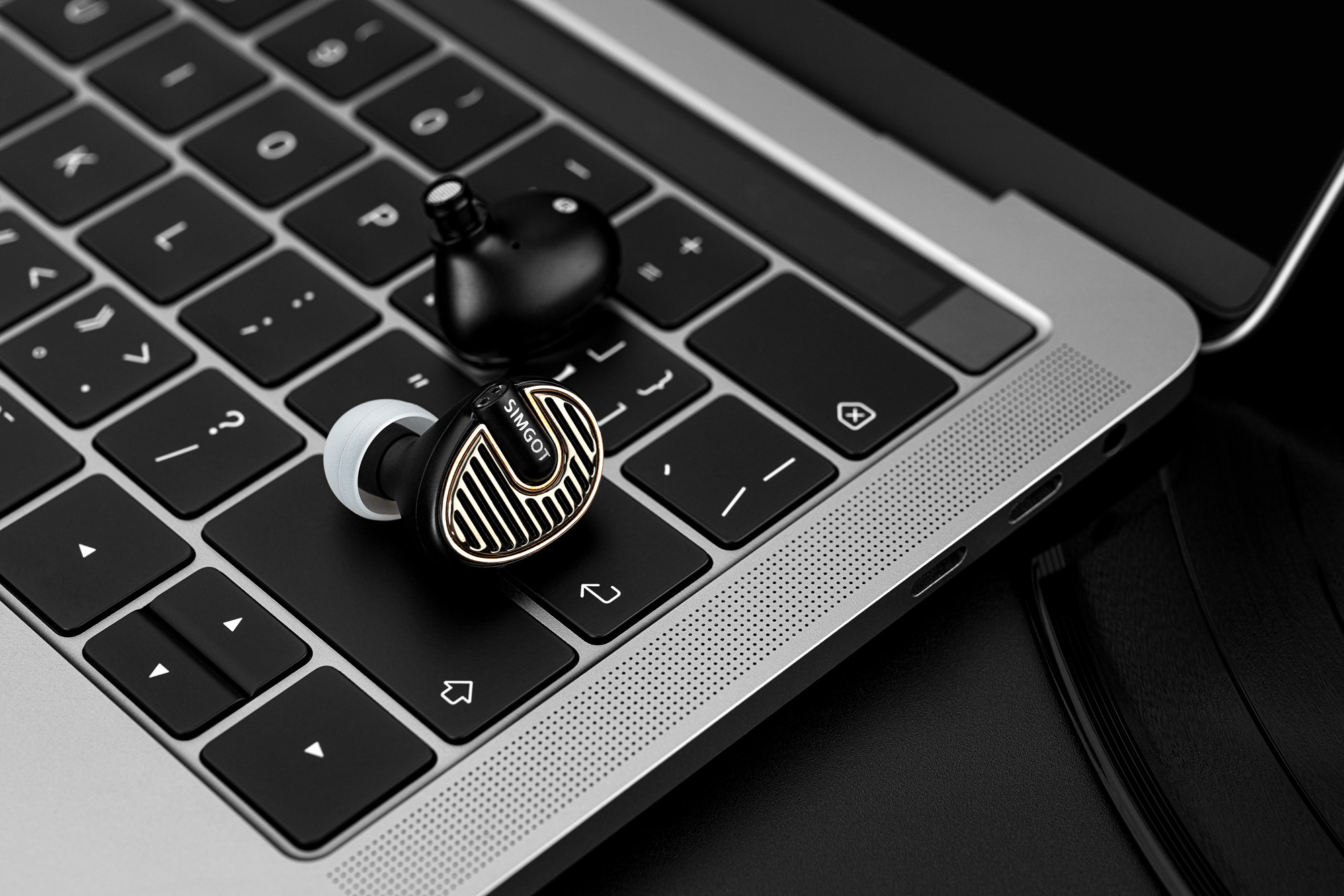 Xingo，SIMGOT，wired，headset，Moving circle，Shenzhen，