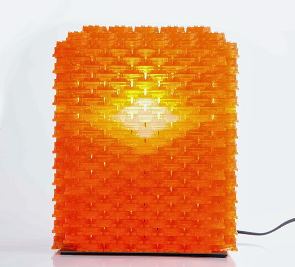 children，Beverage bottle，Toys，Building blocks，waste recovery，environment protection，