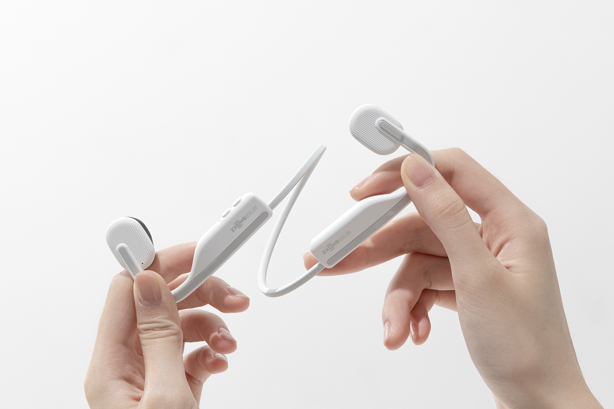 Bone conduction，Aftershokz，Shokz，Bluetooth，headset，shot，