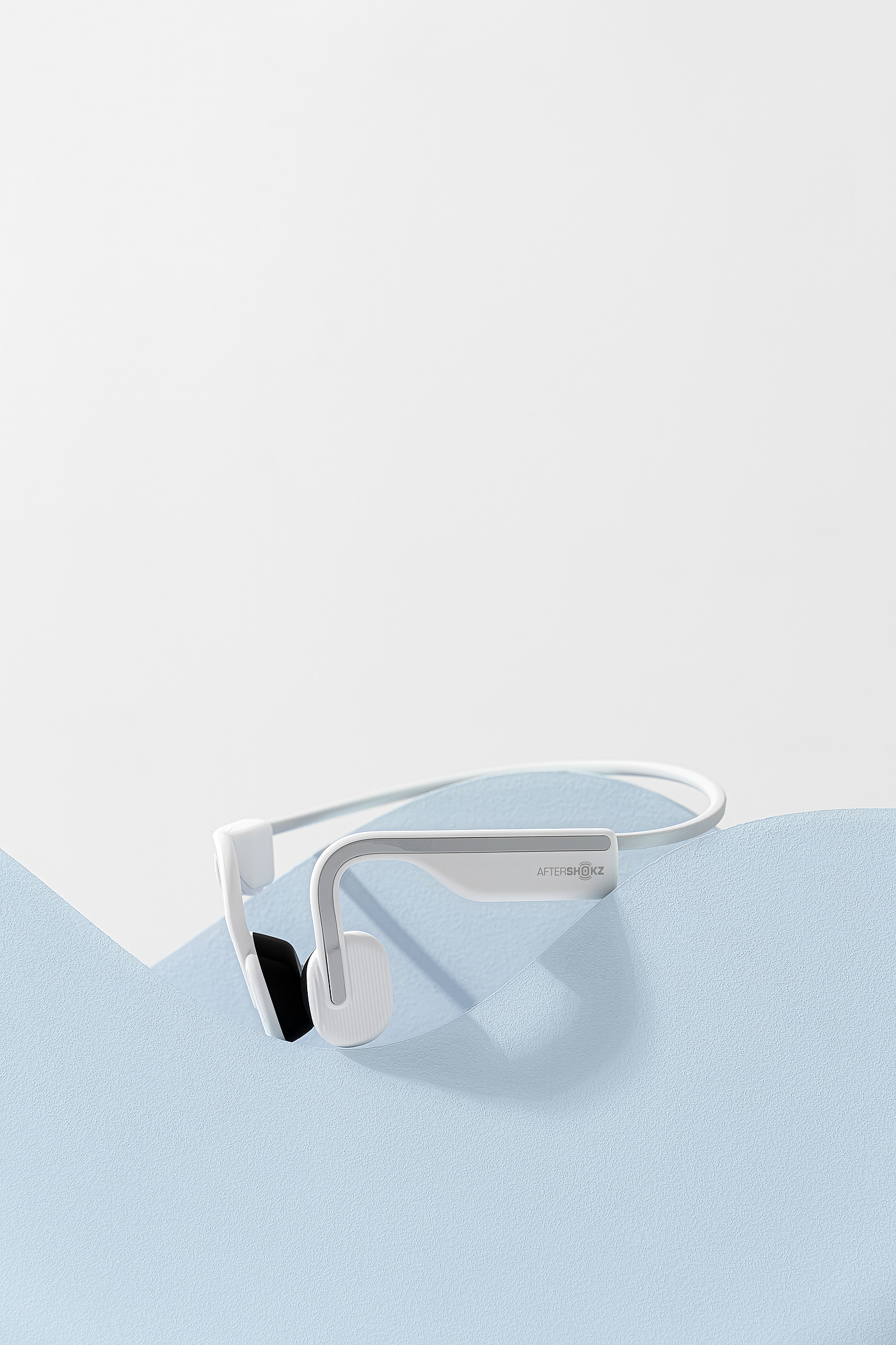 Bone conduction，Aftershokz，Shokz，Bluetooth，headset，shot，