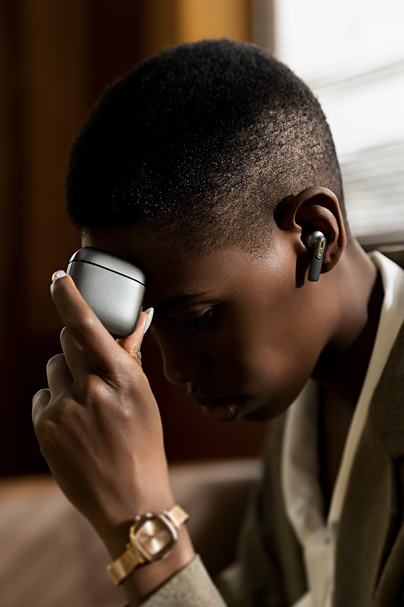 yobybo，Bluetooth，headset，model，Shenzhen，shot，