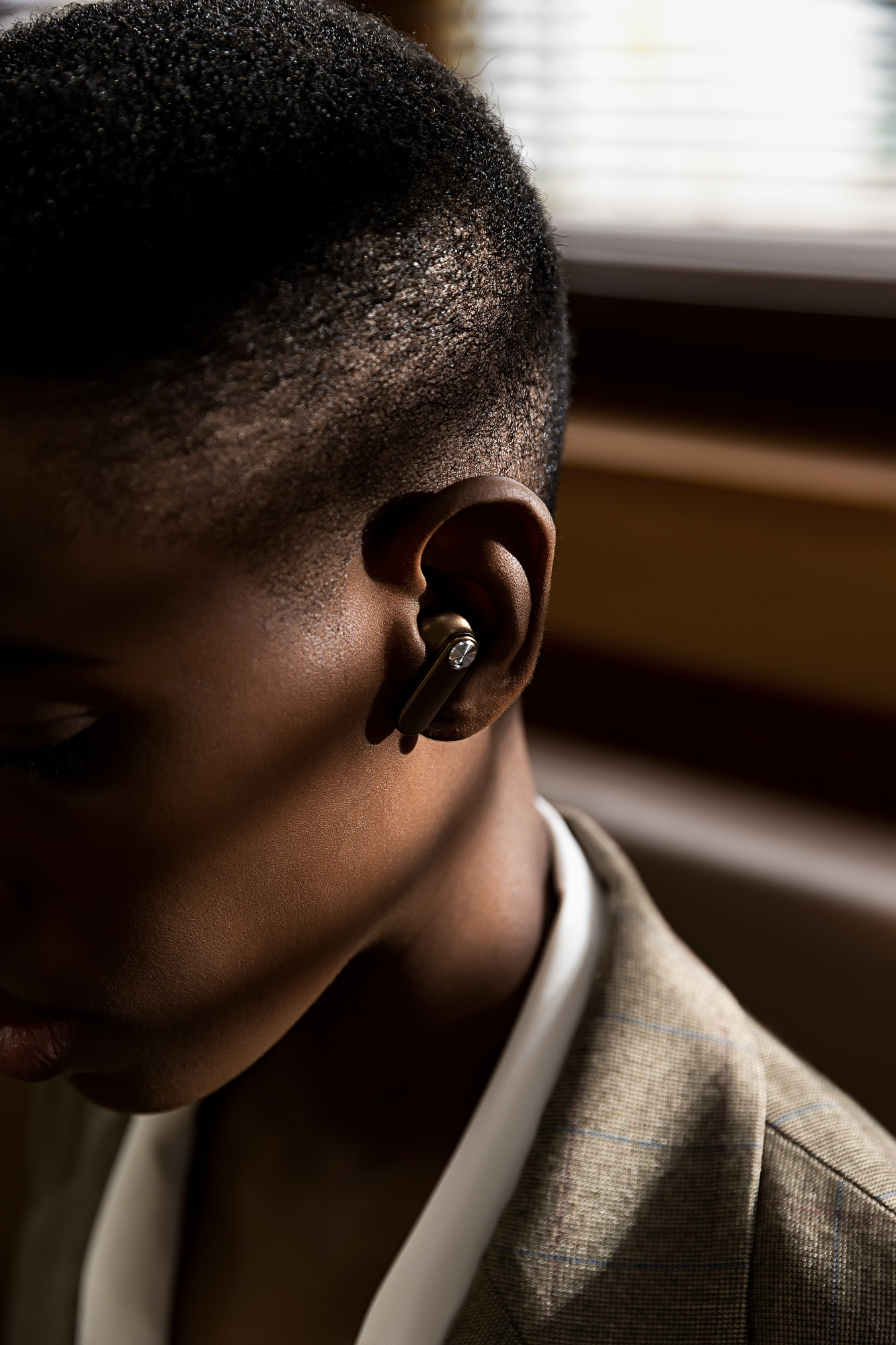 yobybo，Bluetooth，headset，model，Shenzhen，shot，