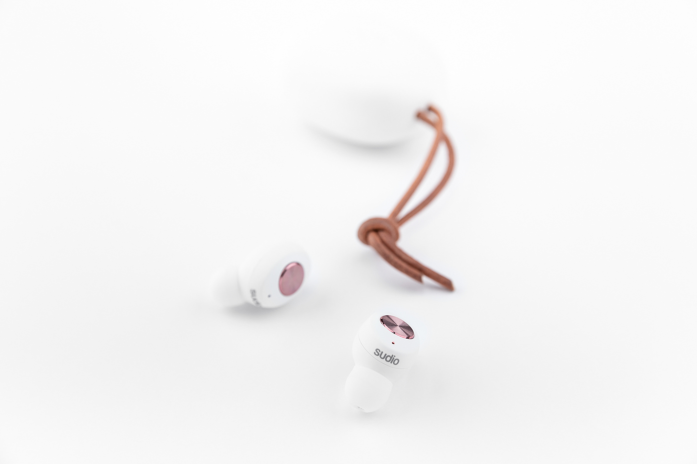 SUDIO，Bluetooth headset，headset，Shenzhen，shot，