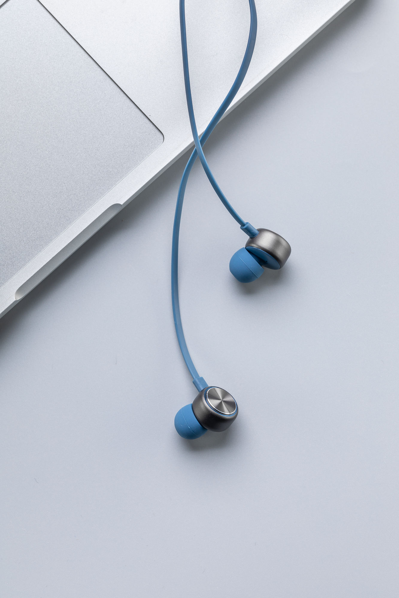 Tang Mai，headset，Shenzhen，shot，