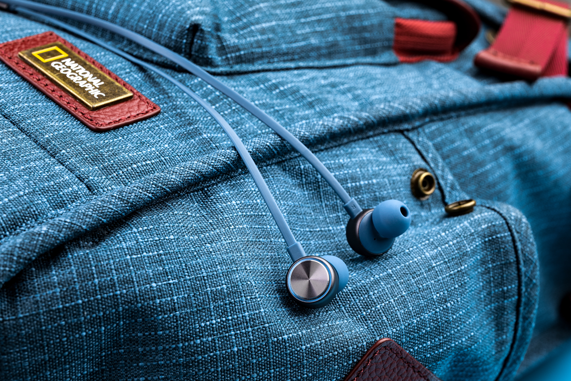 Tang Mai，headset，Shenzhen，shot，