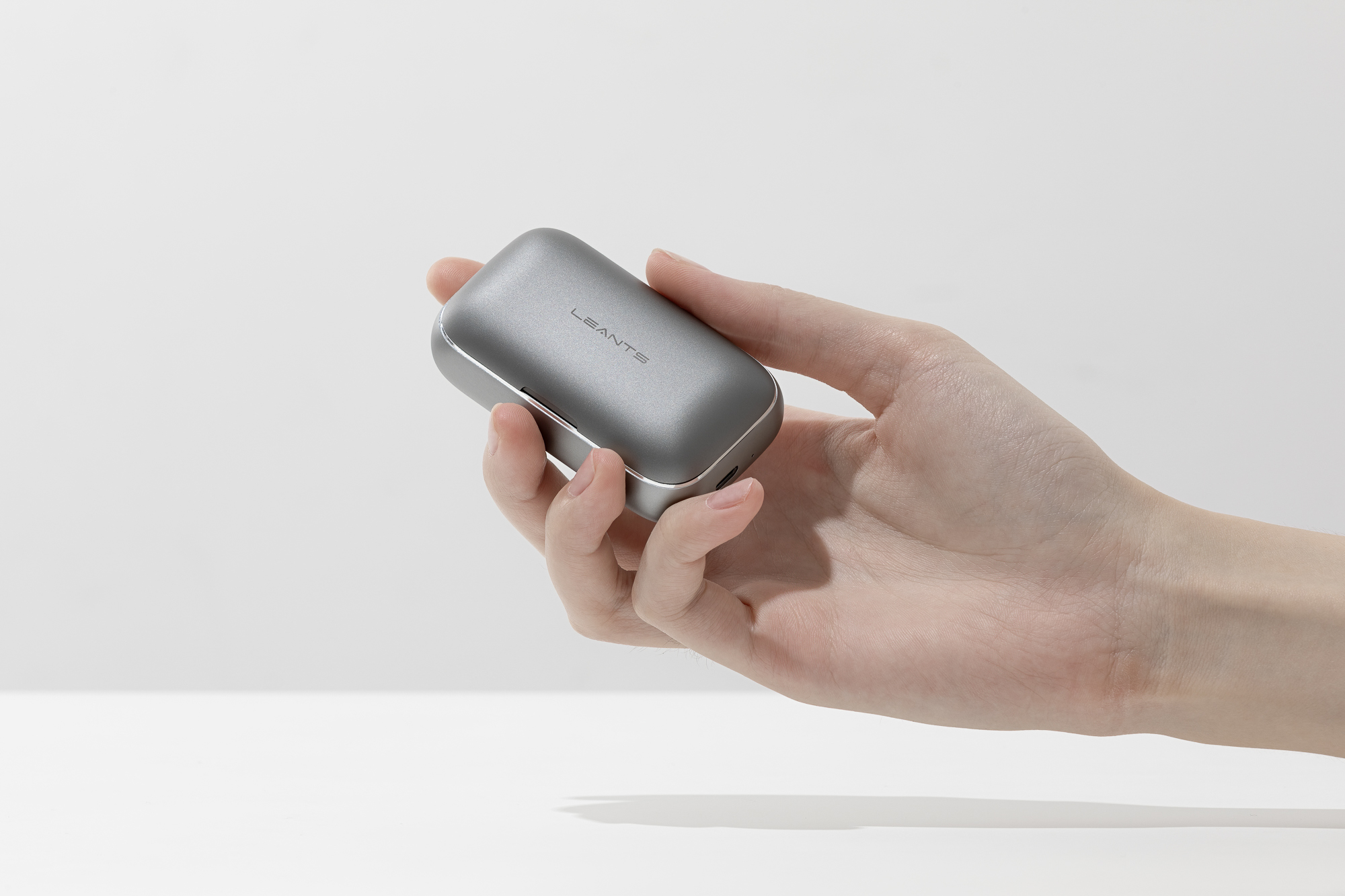 Le ant，Bluetooth，headset，tws，Shenzhen，White base map，