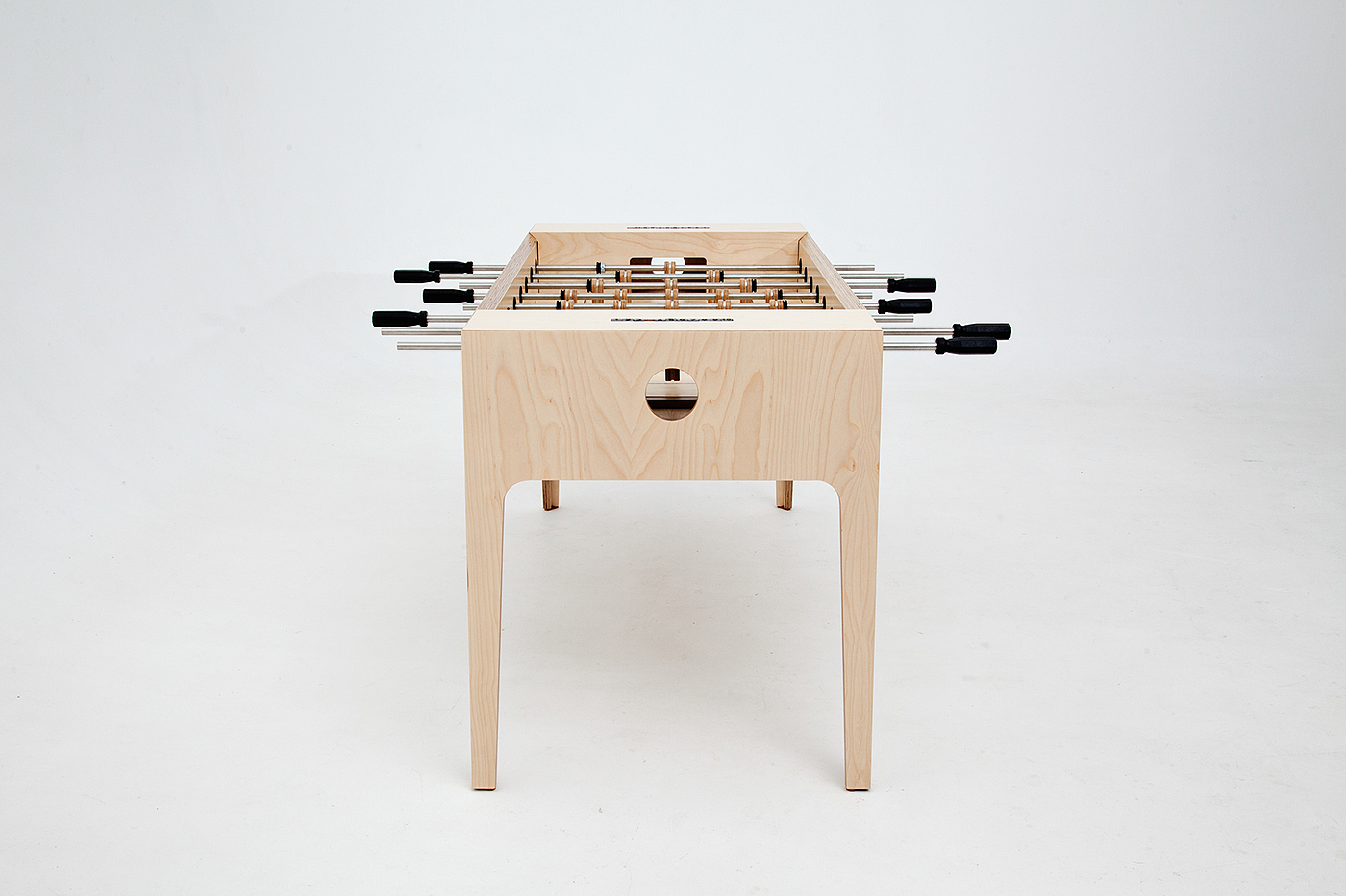 Football table，pleasure，interaction，