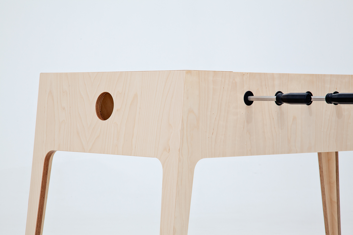 Football table，pleasure，interaction，