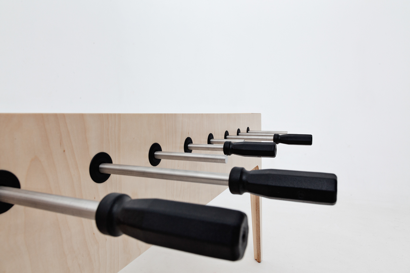 Football table，pleasure，interaction，