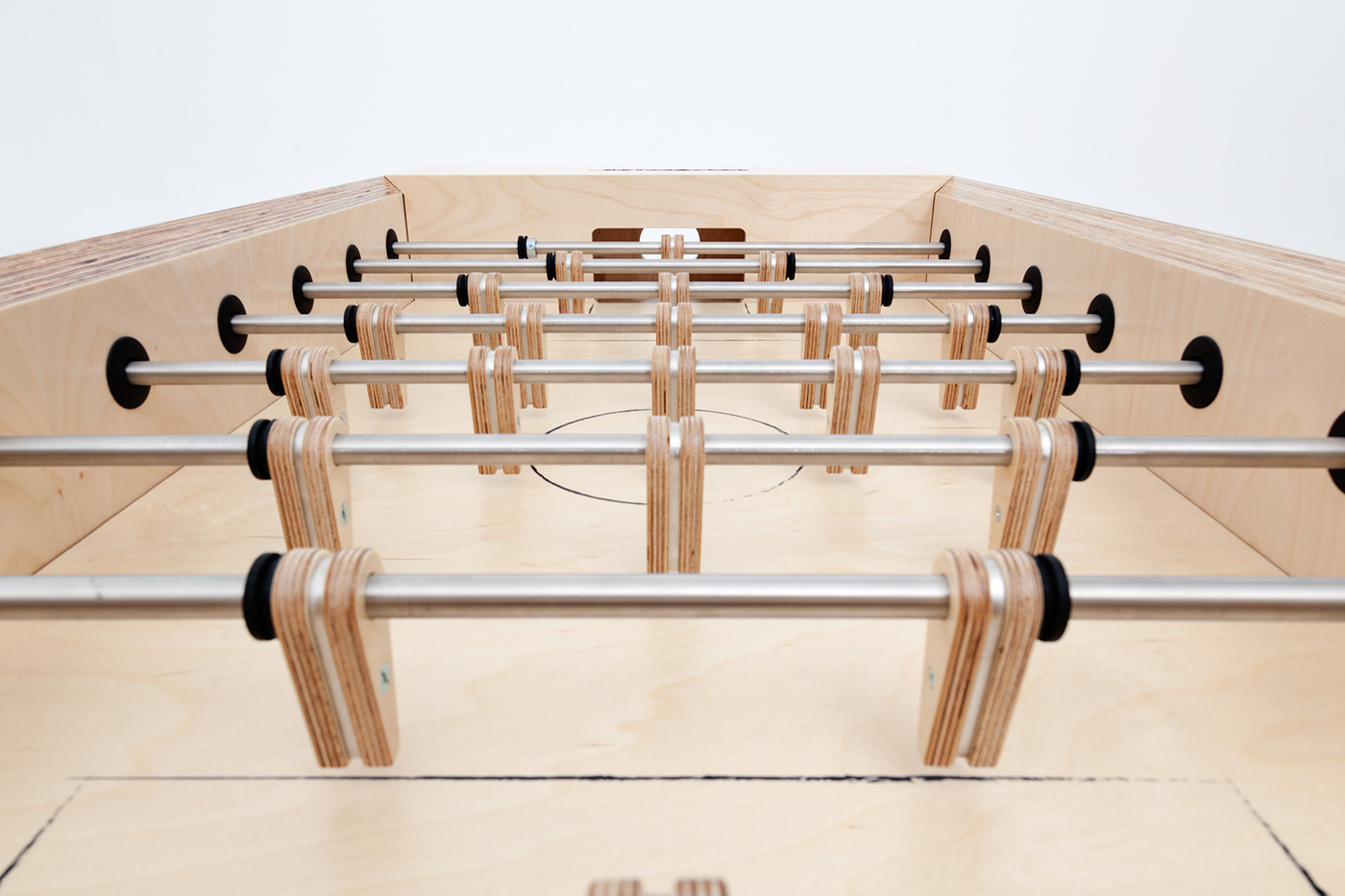 Football table，pleasure，interaction，