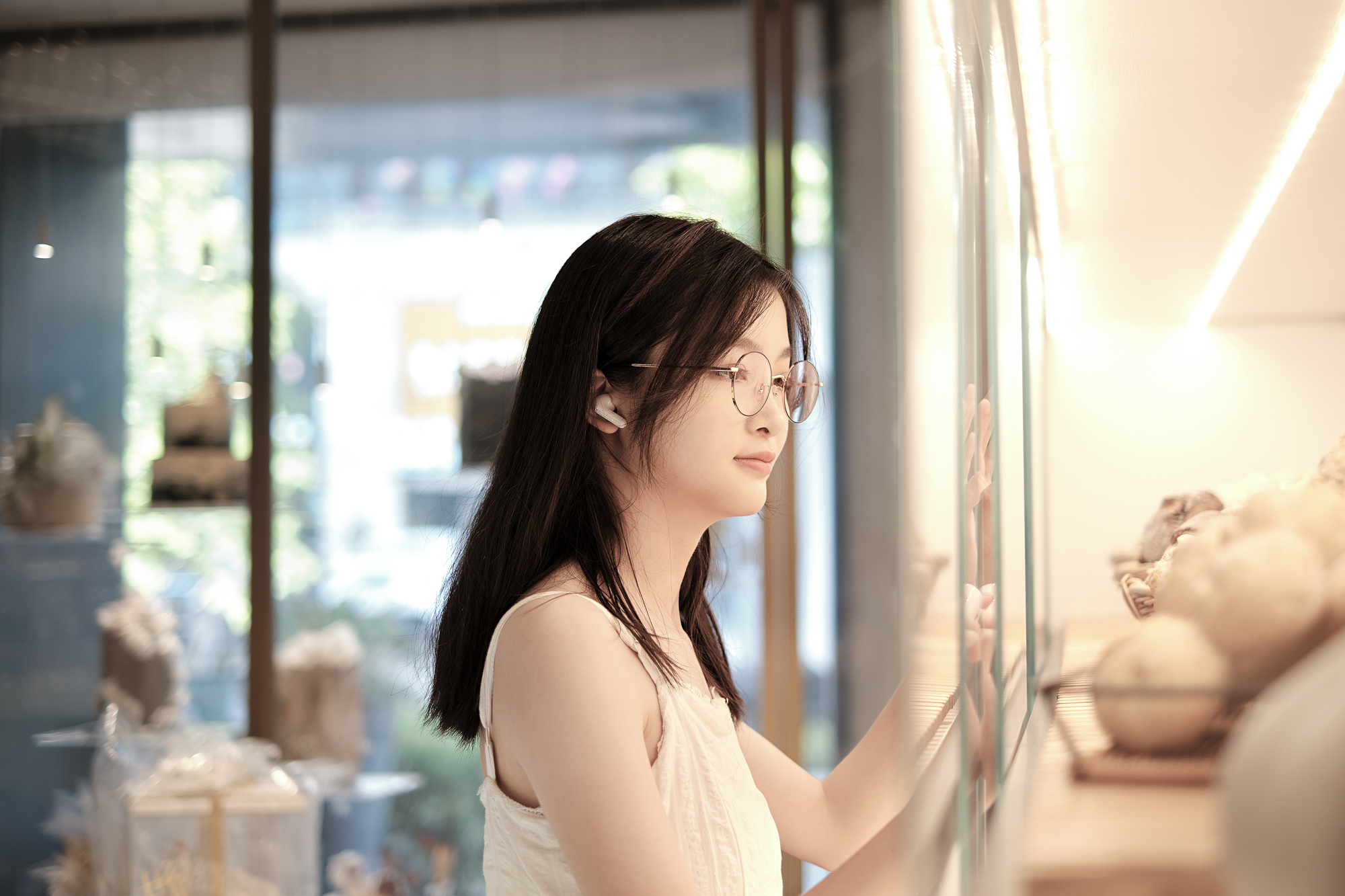 Pinsheng，noise reduction，Bluetooth，headset，Shenzhen，shot，