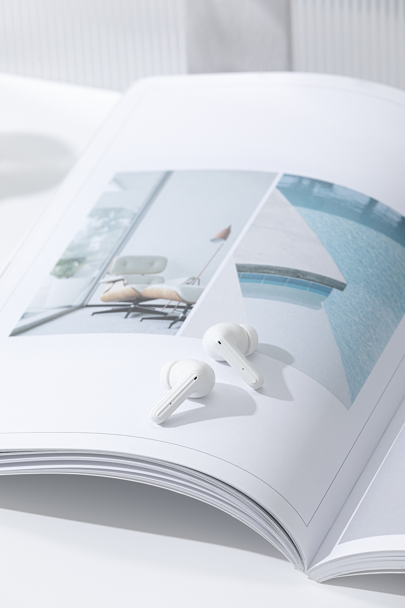 Pinsheng，noise reduction，Bluetooth，headset，Shenzhen，shot，