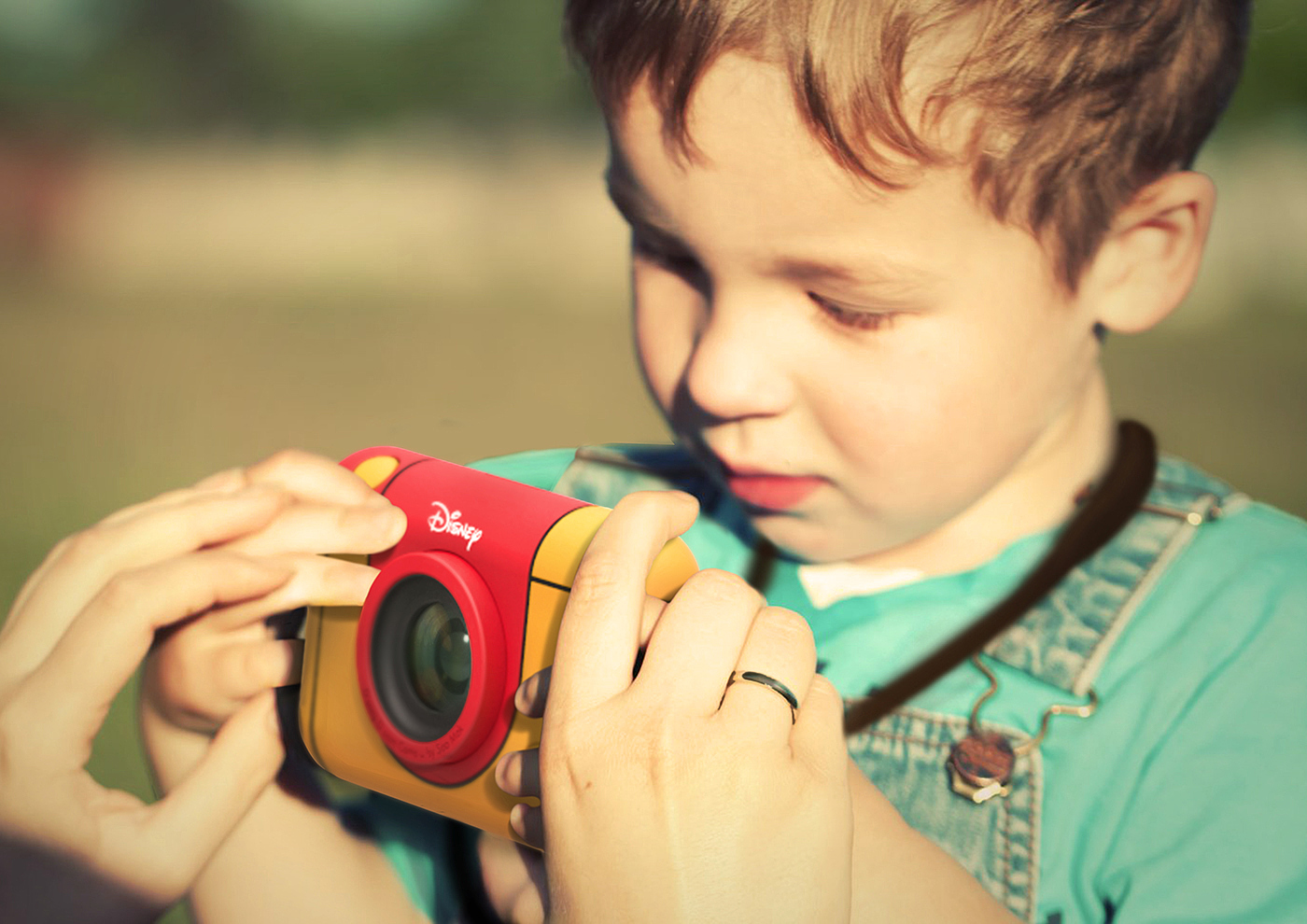 camera，Disney，colour，