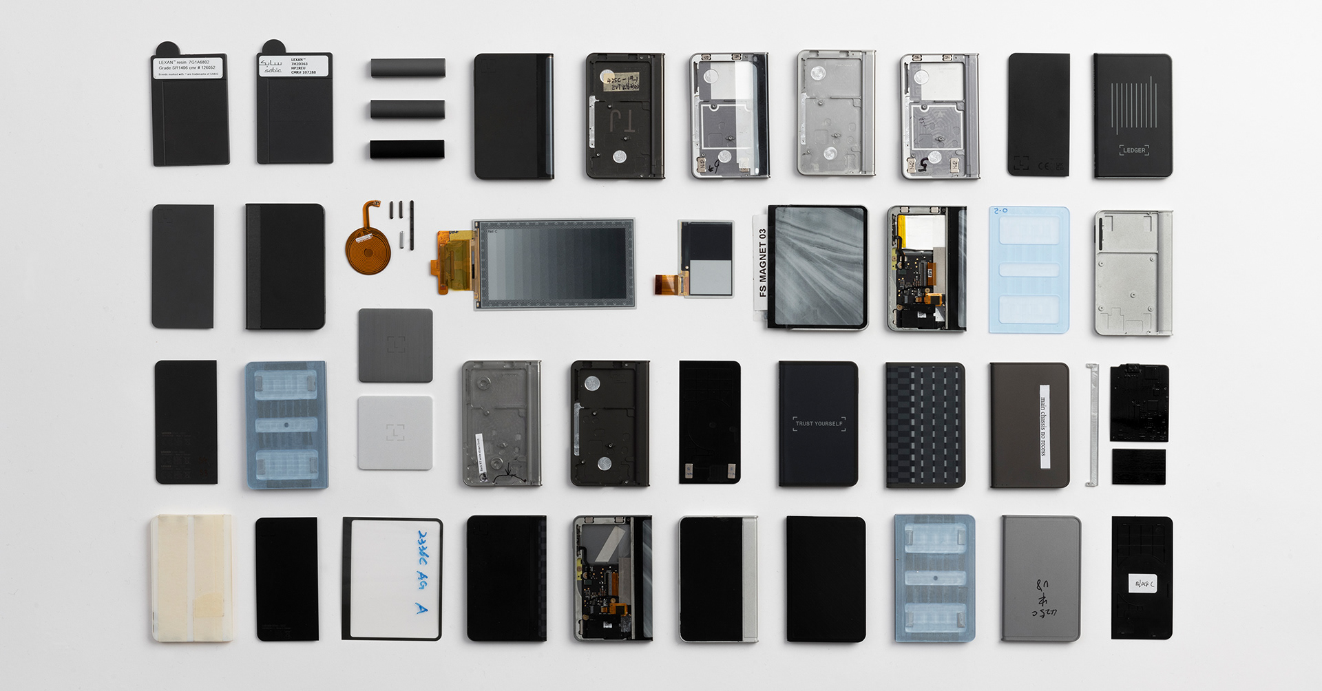 storage，equipment，industrial design，product design，Blockchain，NFT，Cryptocurrency，Hardware Wallet，