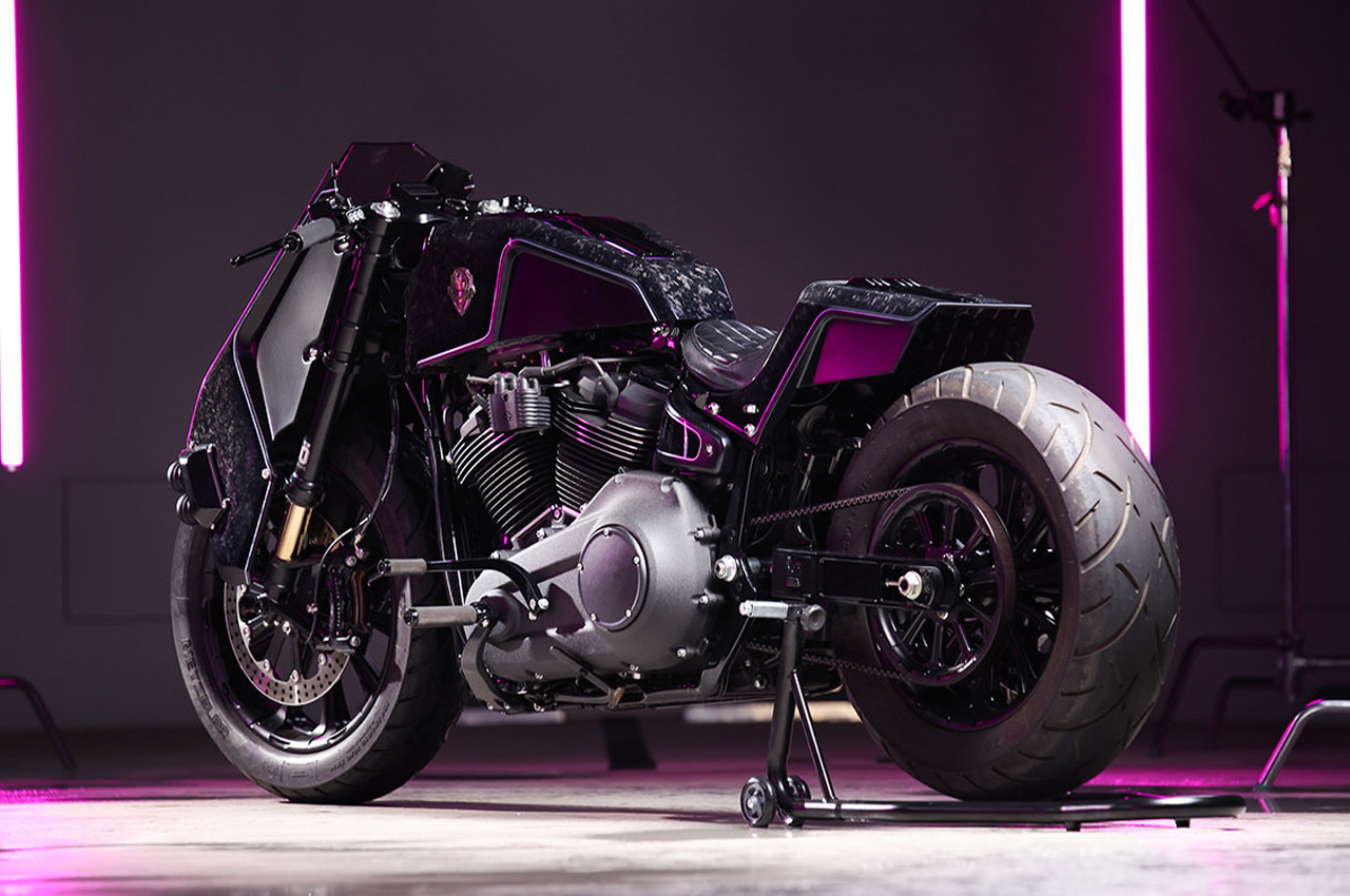 street bob摩托车——体现科幻风格的现代化改造