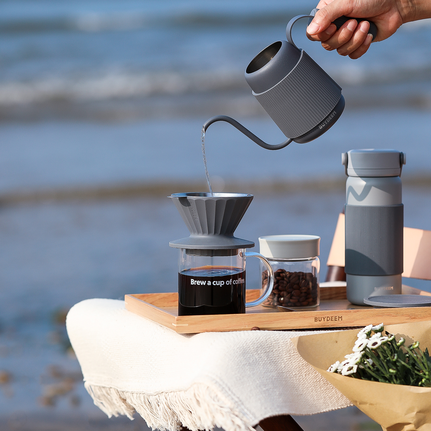 industrial design，product design，household electrical appliances，Coffee，Hand washing pot，