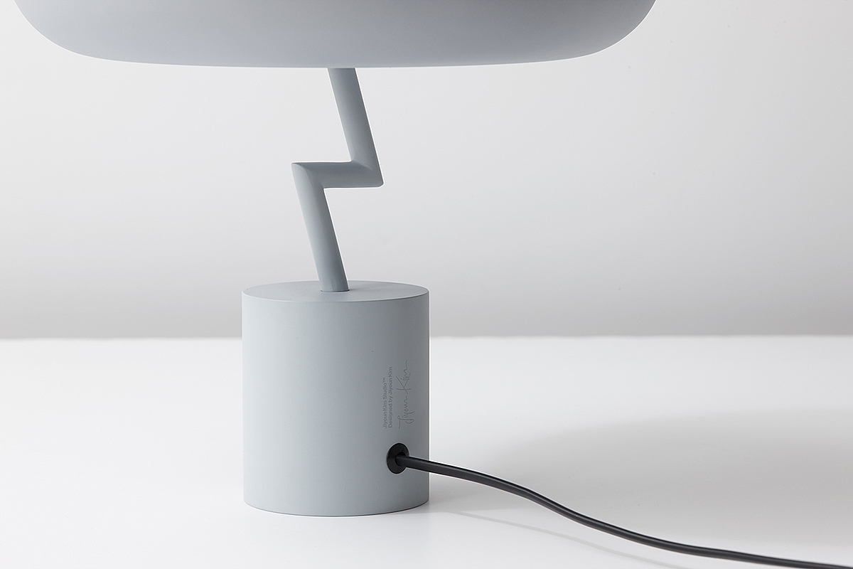 Challenge，lightning，lamp，
