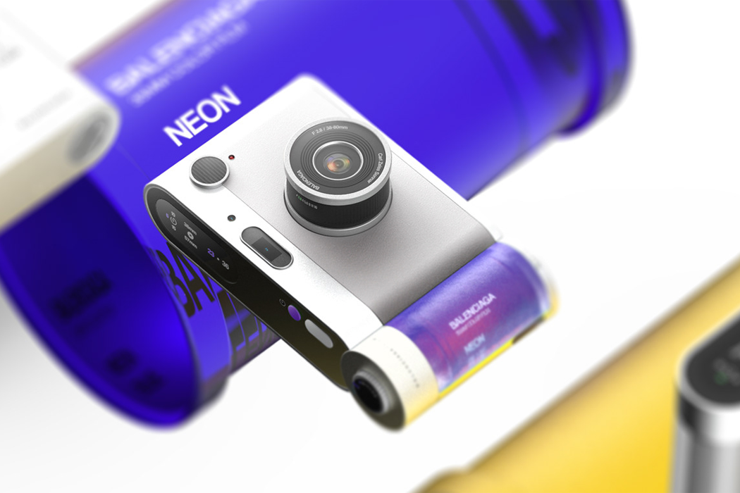 Koo Dongjae，film camera ，Balenciaga，camera，