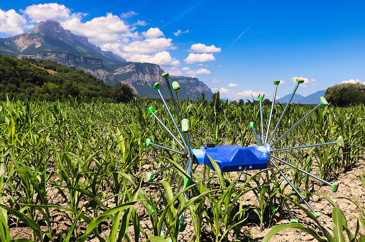 SentiV，Agricultural robot，artificial intelligence，Digital，