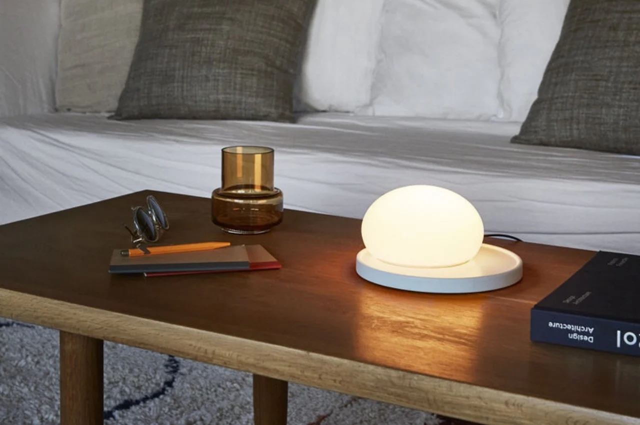 Small ball，Desk lamp，lamps and lanterns，Lighting tools，