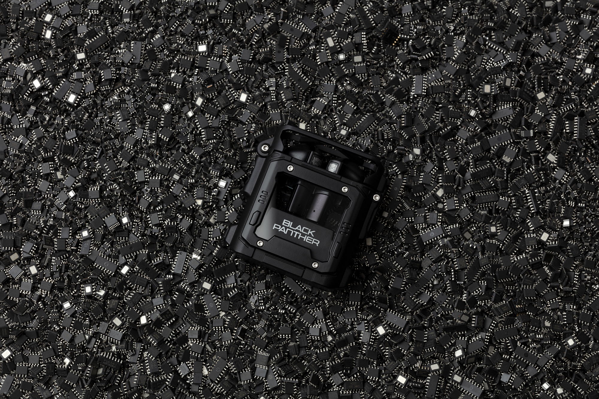 Marvel，tws，Bluetooth，headset，online retailers，shot，