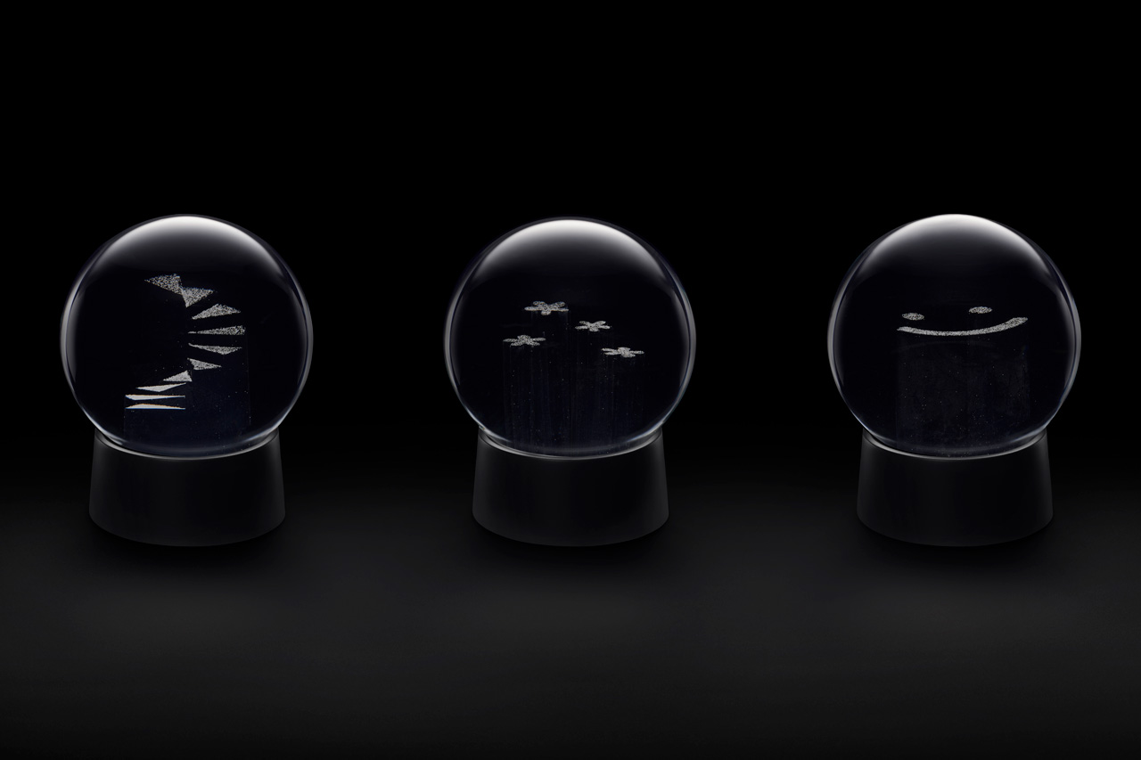 Invisible snowball，product design，Tabletop toys，Ornaments，