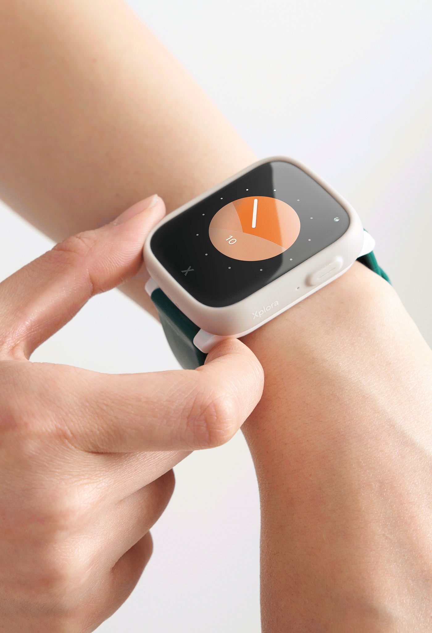 Wrist watch，children，intelligence，Appearance design，delicate，