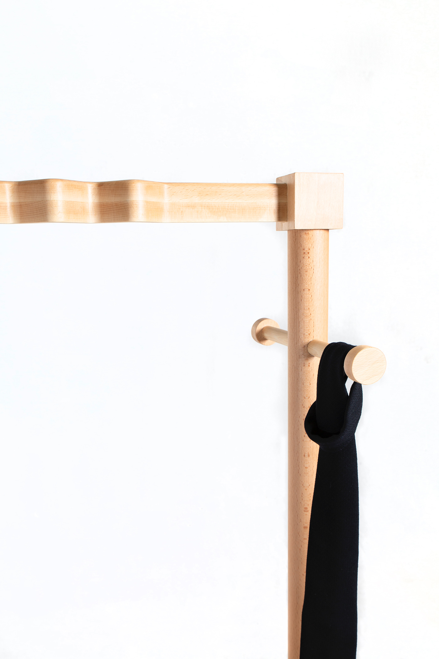 Gwangho Lee，돌 janchi，Zig，Multifunctional clothes rack，product design，Usability design，