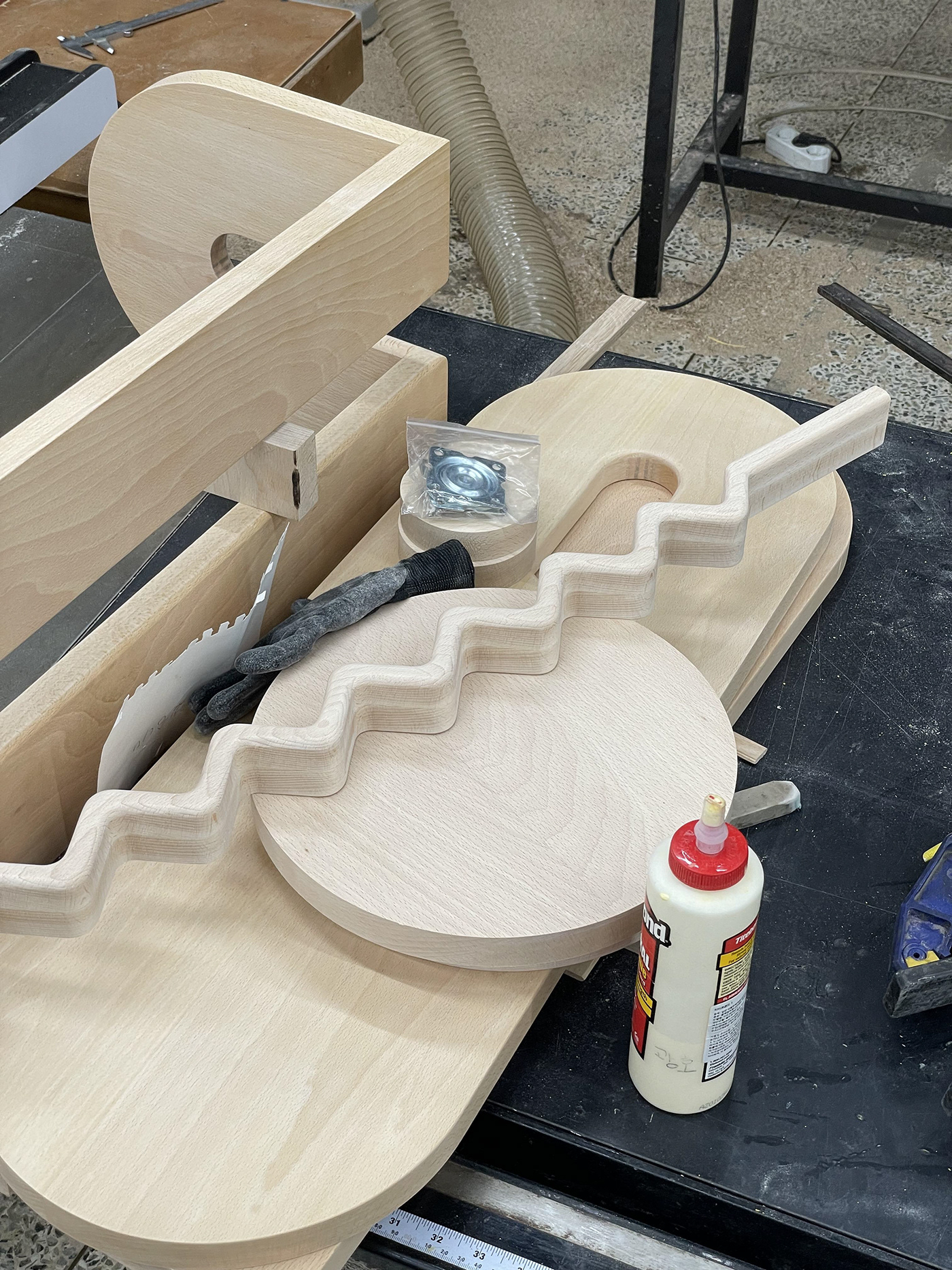 Gwangho Lee，돌 janchi，Zig，Multifunctional clothes rack，product design，Usability design，