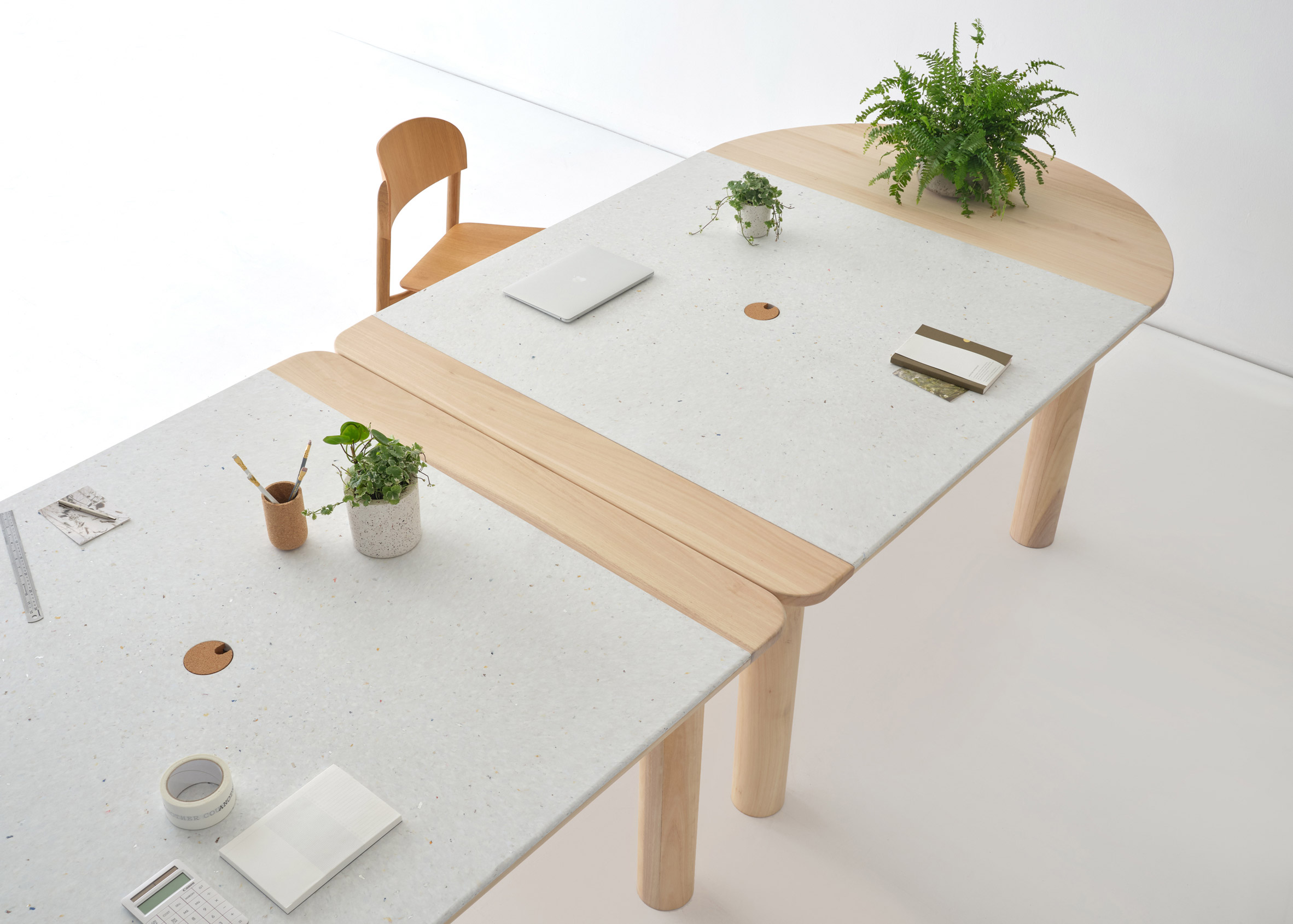 Another Country，Work Series II table，product design，Sustainability，Dezeen Award，Workplace，