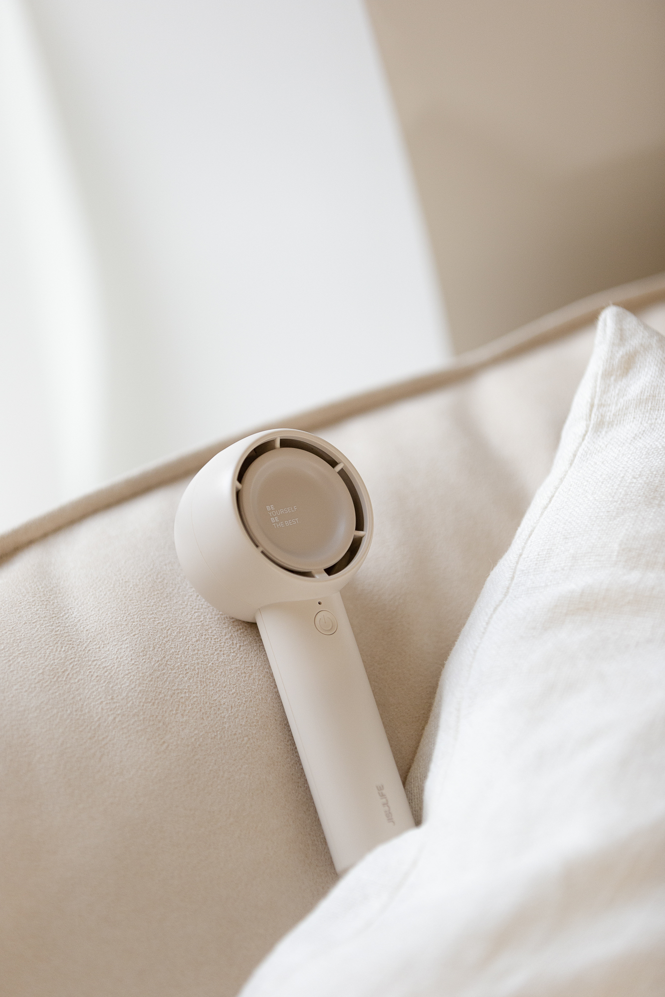 Several elements，hold，Fan，