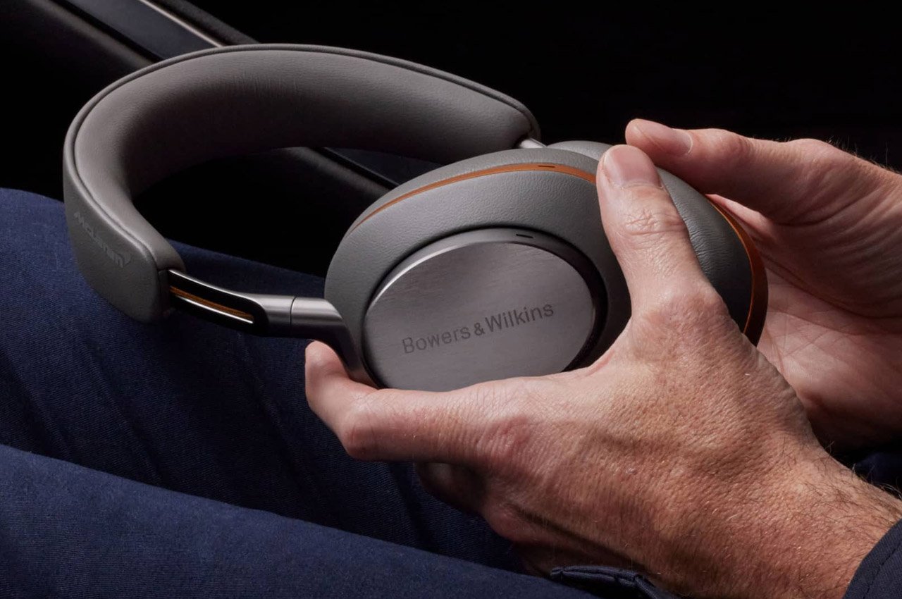 Bower and Wilkins，Px8 headphones，product design，MCLAREN EDITION PX8，Two-Tone Finish，Ergonomics，