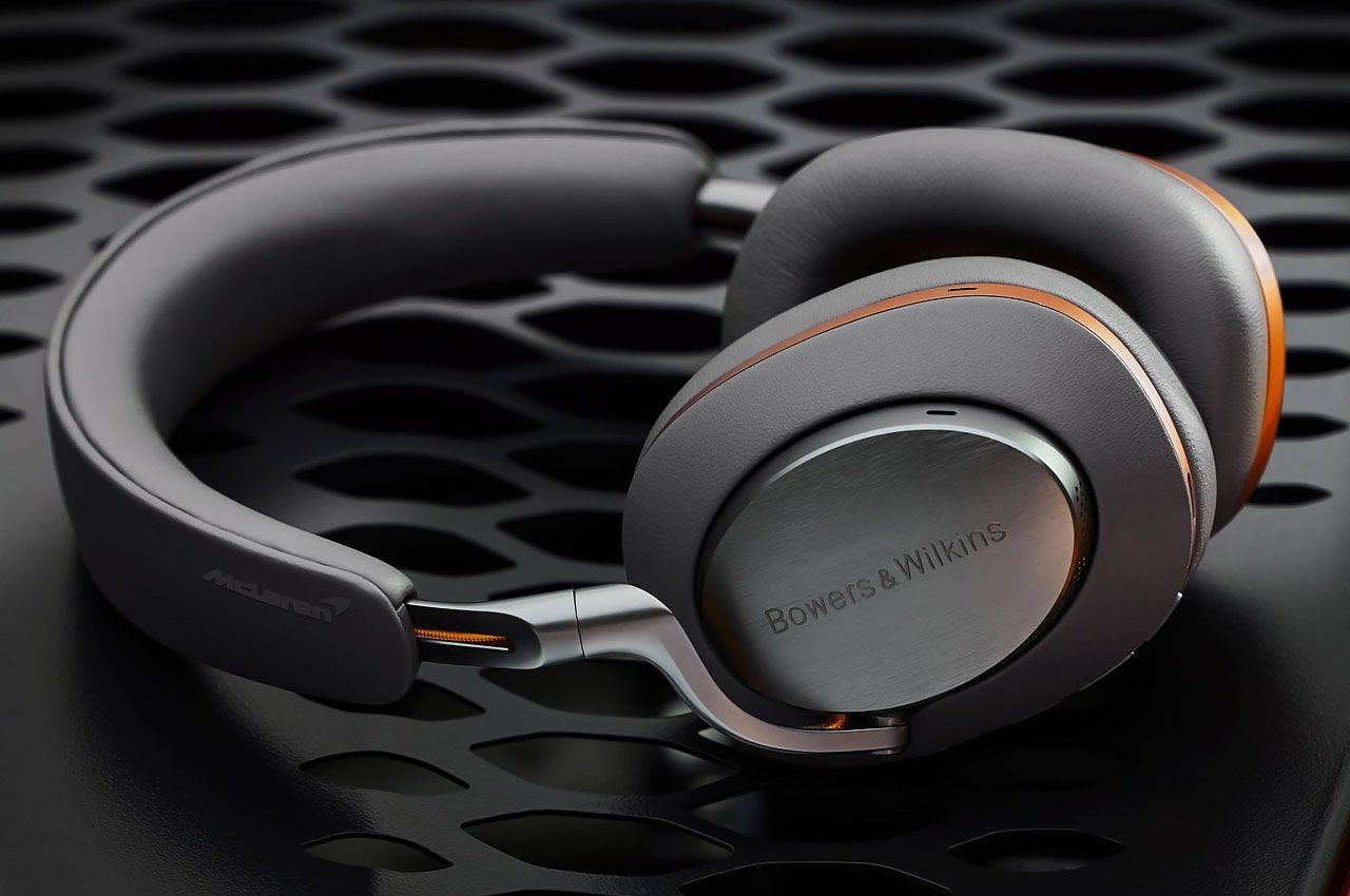 Bower and Wilkins，Px8 headphones，product design，MCLAREN EDITION PX8，Two-Tone Finish，Ergonomics，