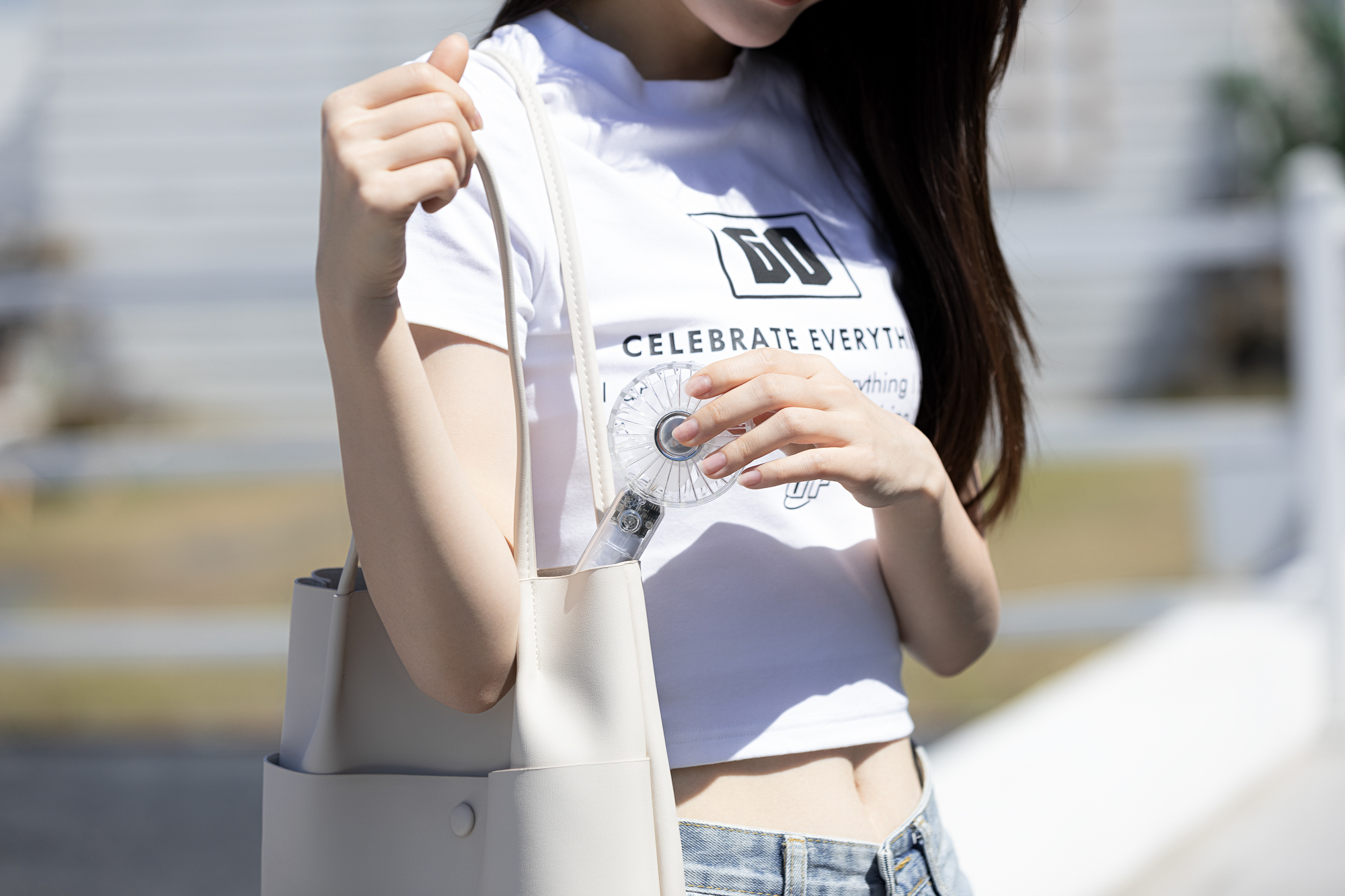 Looking for things，transparent，Small fan，Fan，