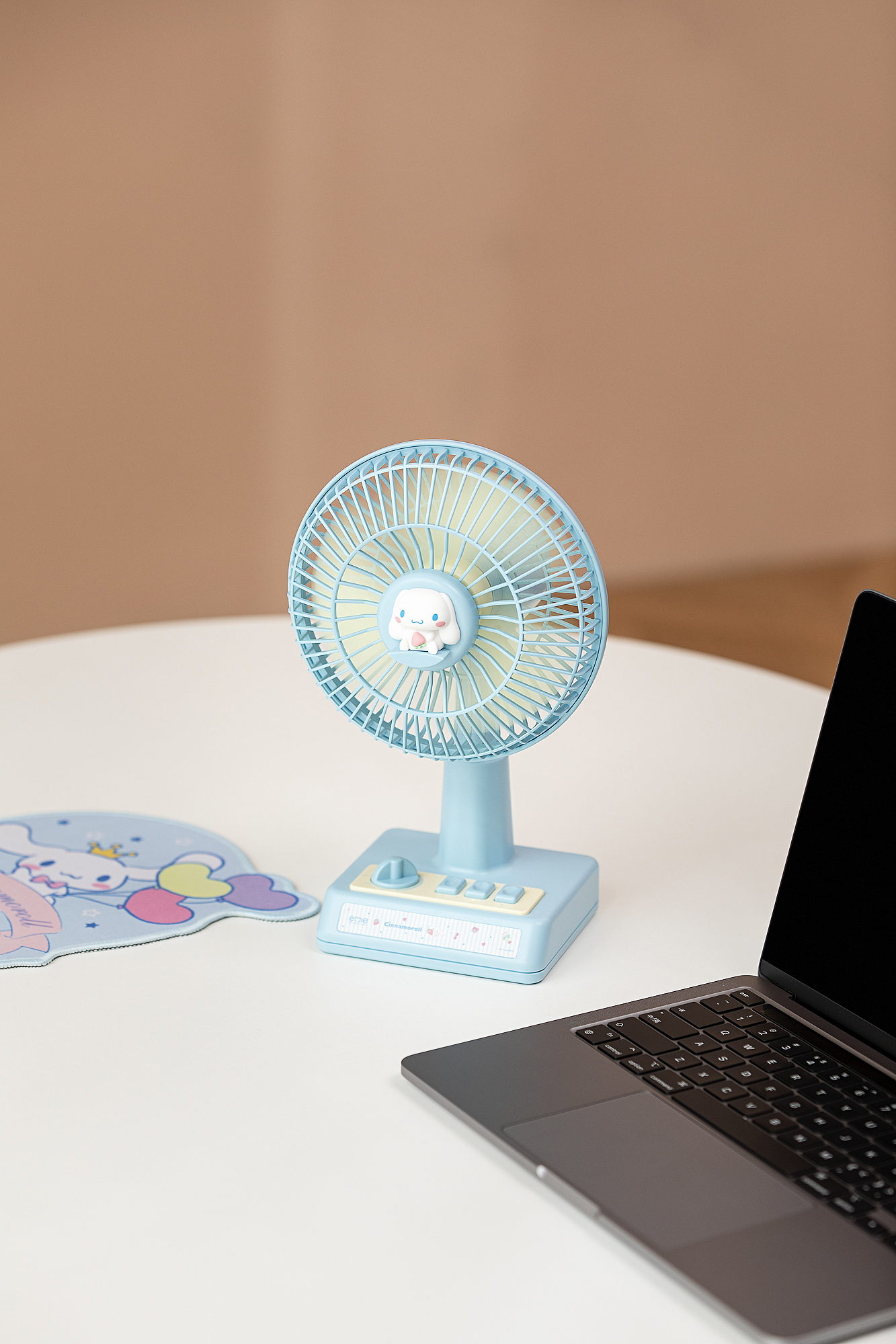 emie ，summer，Fan，