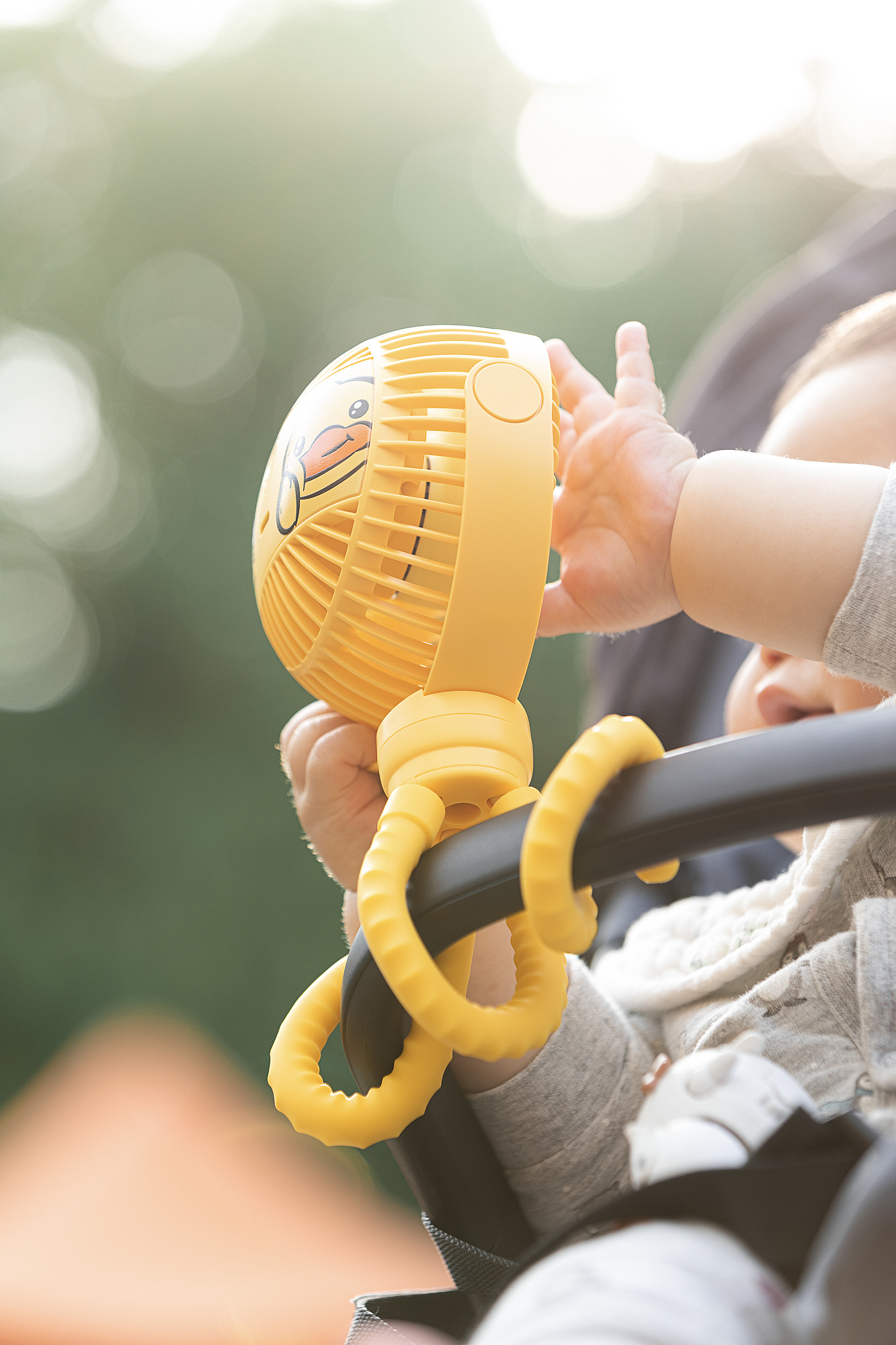 Yellow duck，octopus，Fan，