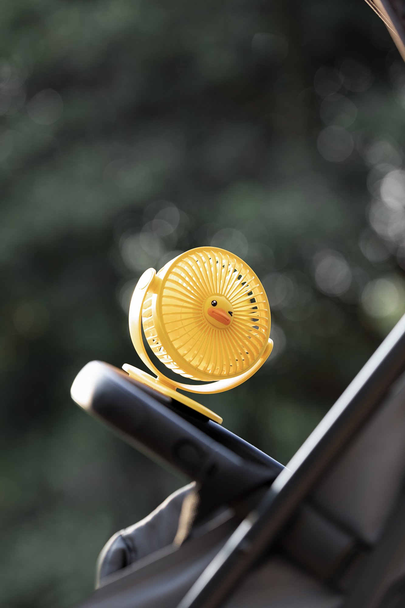 Several elements，Yellow duck，Clip，Fan，