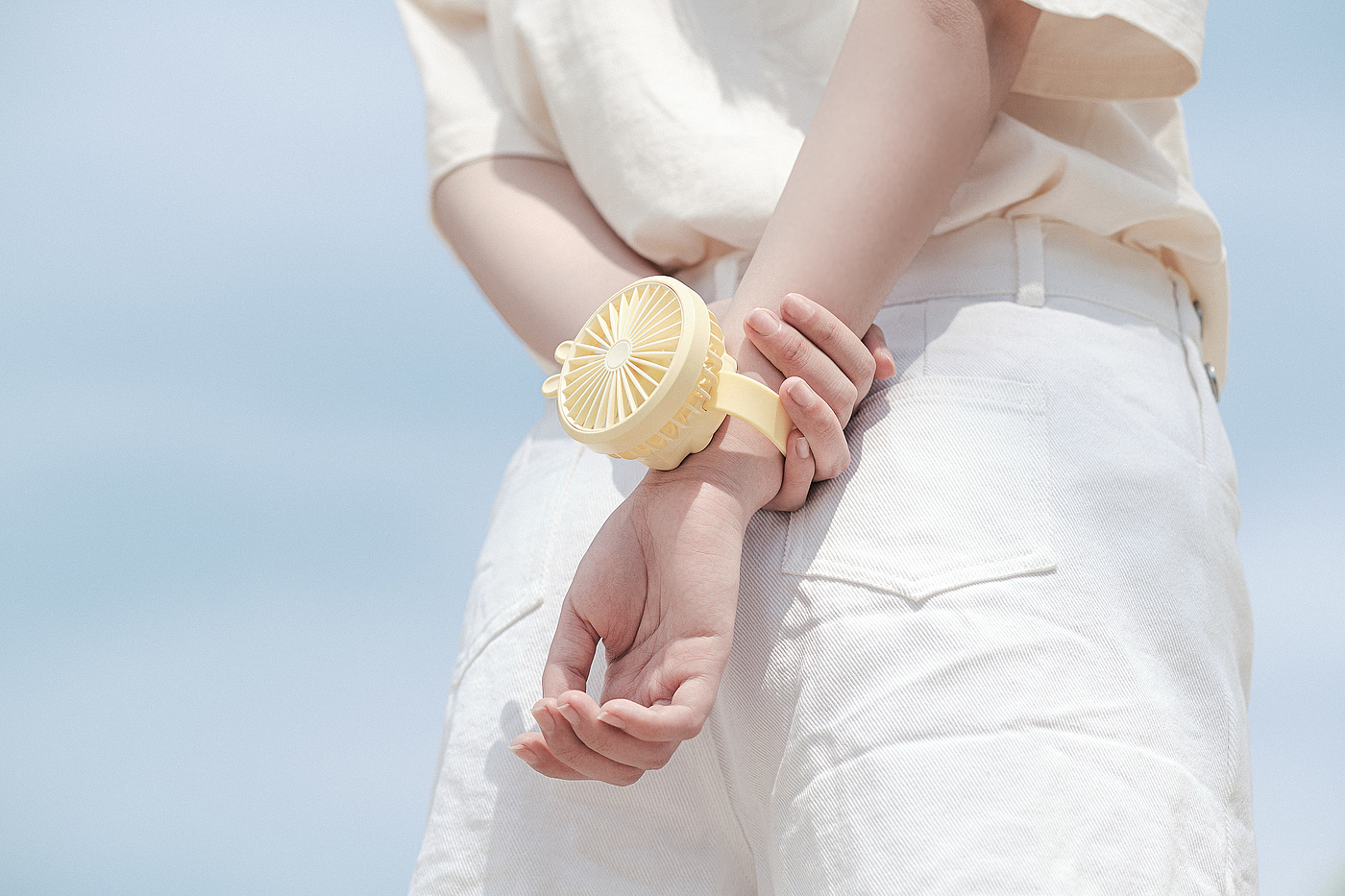 Wrist watch，Fan，