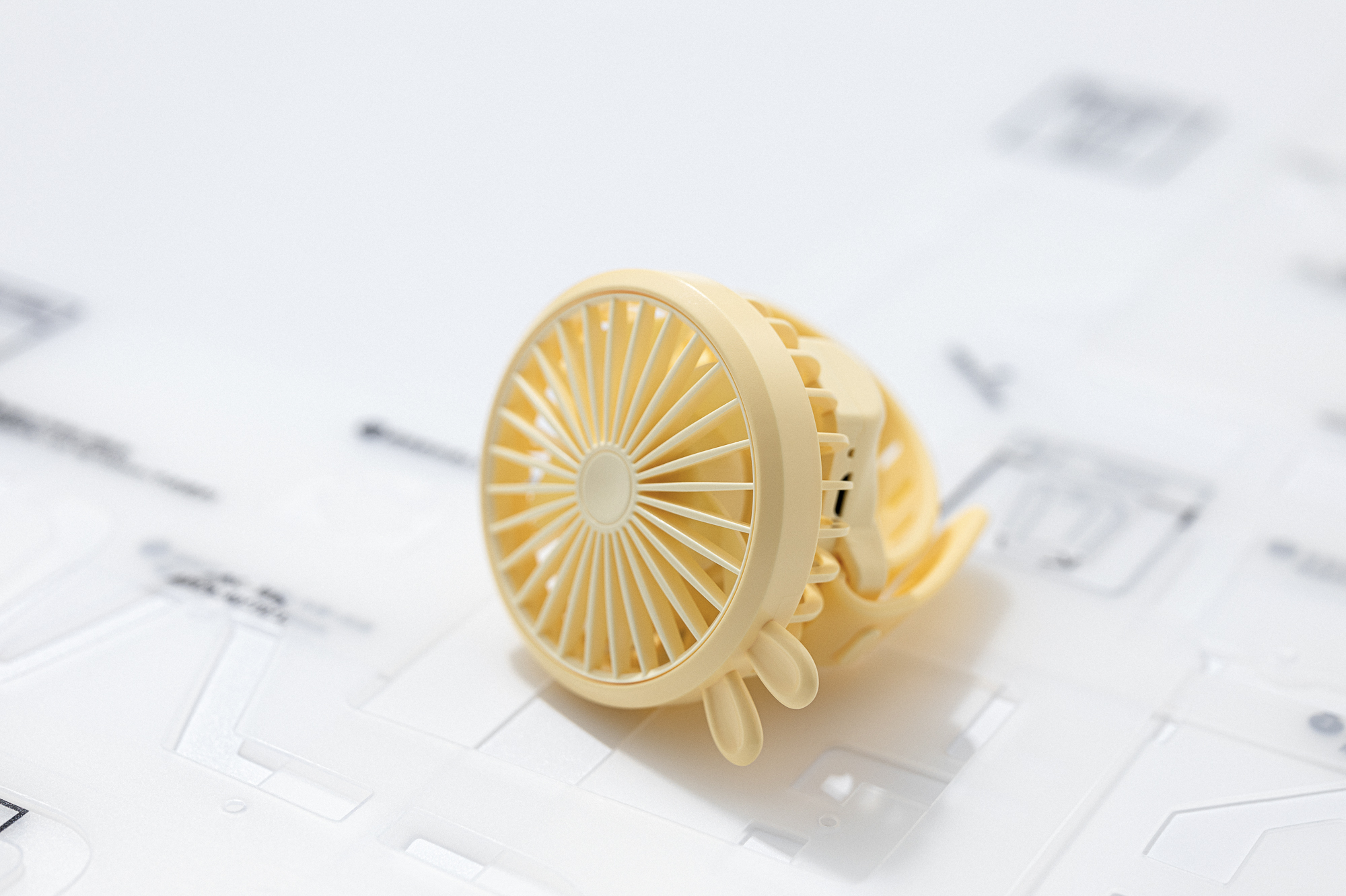 Wrist watch，Fan，