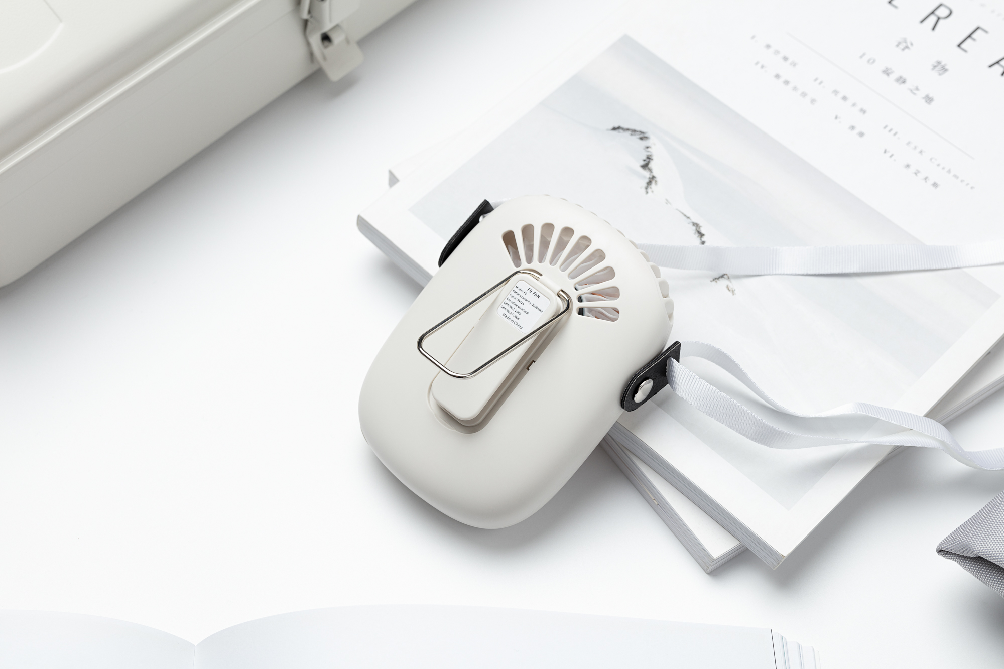 Digital display，halter ，Fan，