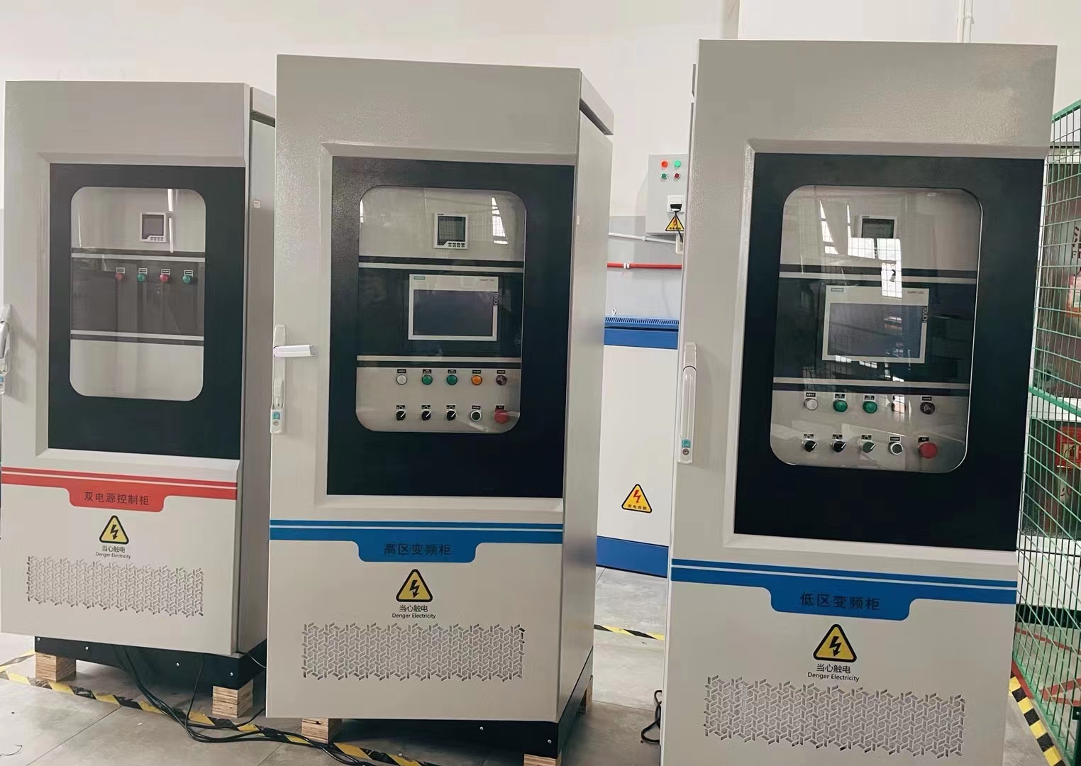 Control cabinet，Water quality detector，Sheet metal design，Sheet metal equipment，Large sheet metal，Power Distribution Cabinet，Water supply equipment，