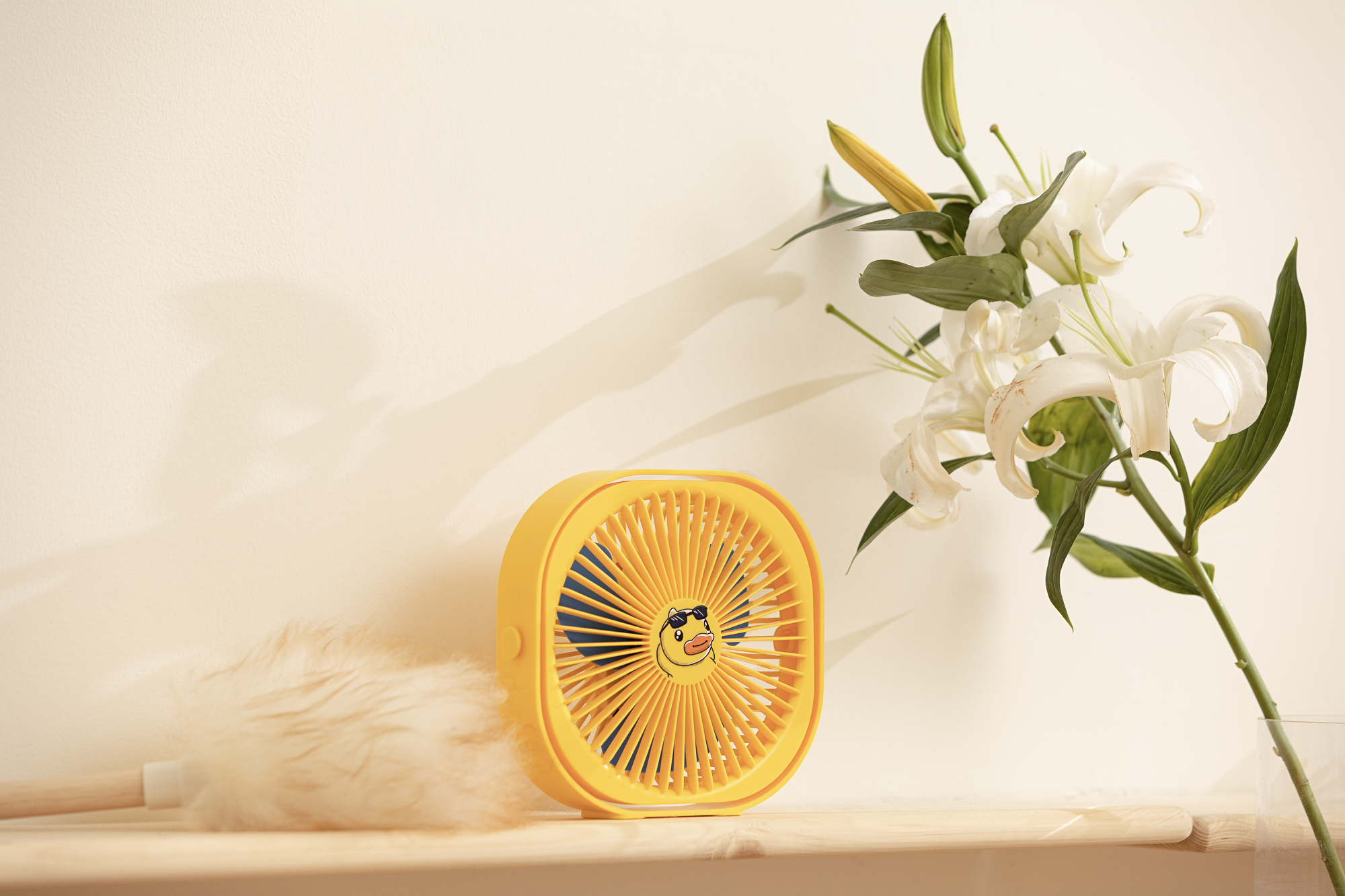 Yellow duck，vertical，Fan，