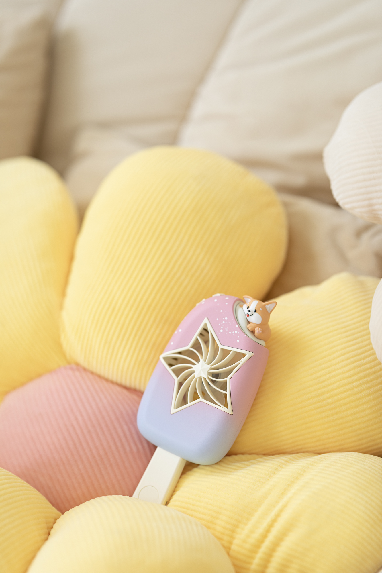 Butter cat，Ice cream，Fan，