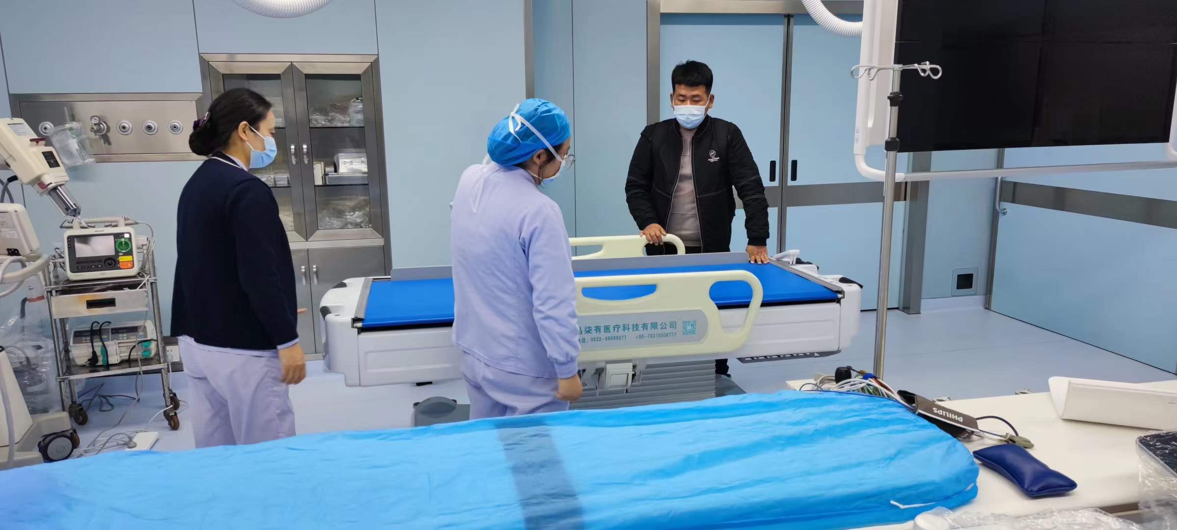 Seven has a medical transfer vehicle，Qingdao Qi has a transfer bed，Electric shift vehicle，Qiyou medical electric displacement vehicle，Qiyou medical electric displacement vehicle，Patient transport，