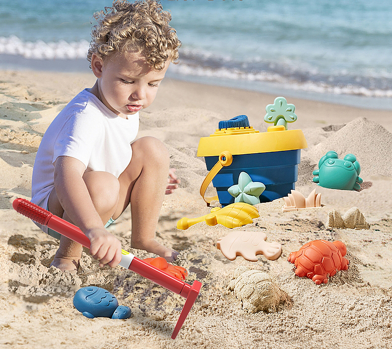 Children, beach toys, assembly，