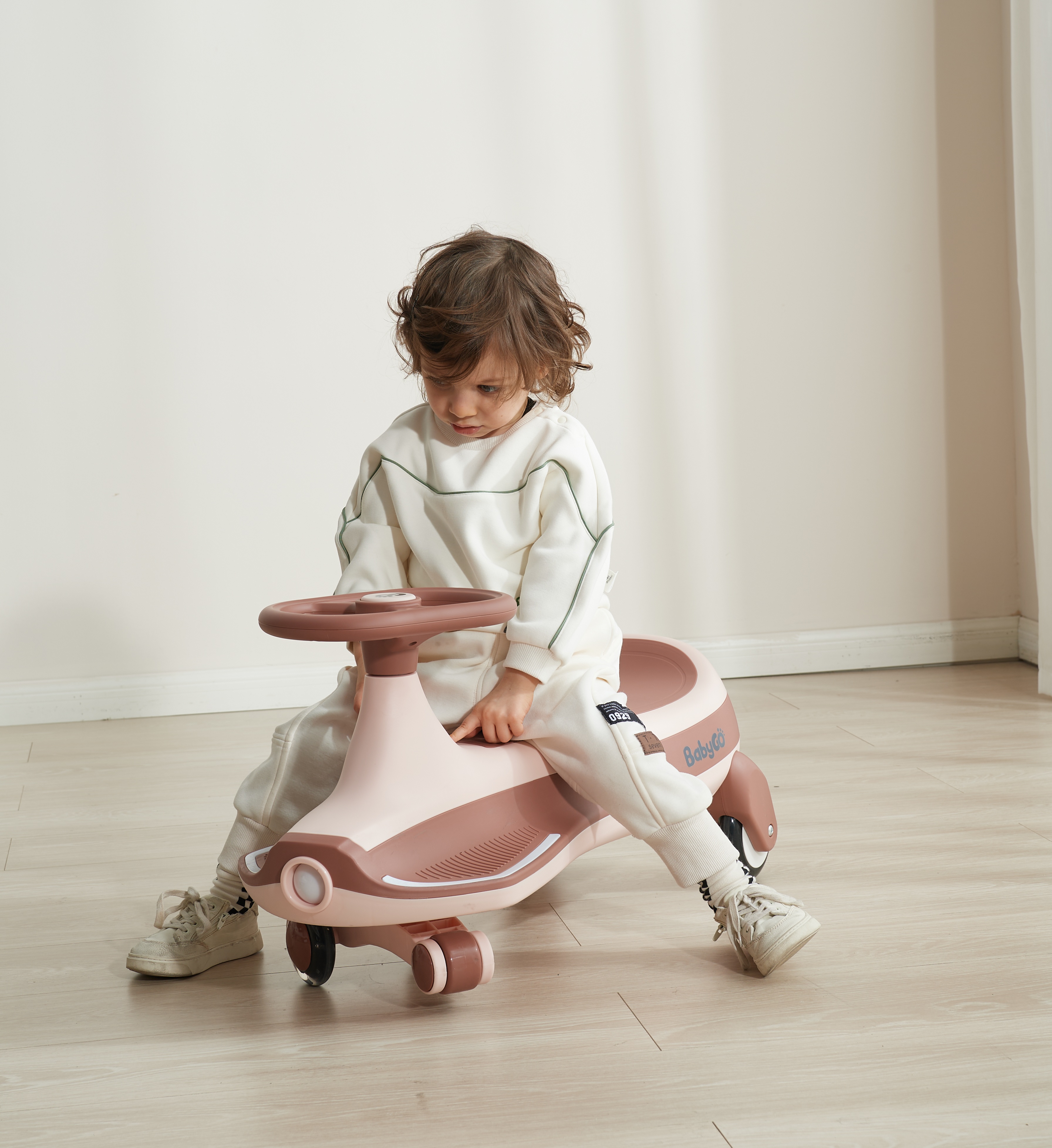 swing car，Parenting，Mute wheel，