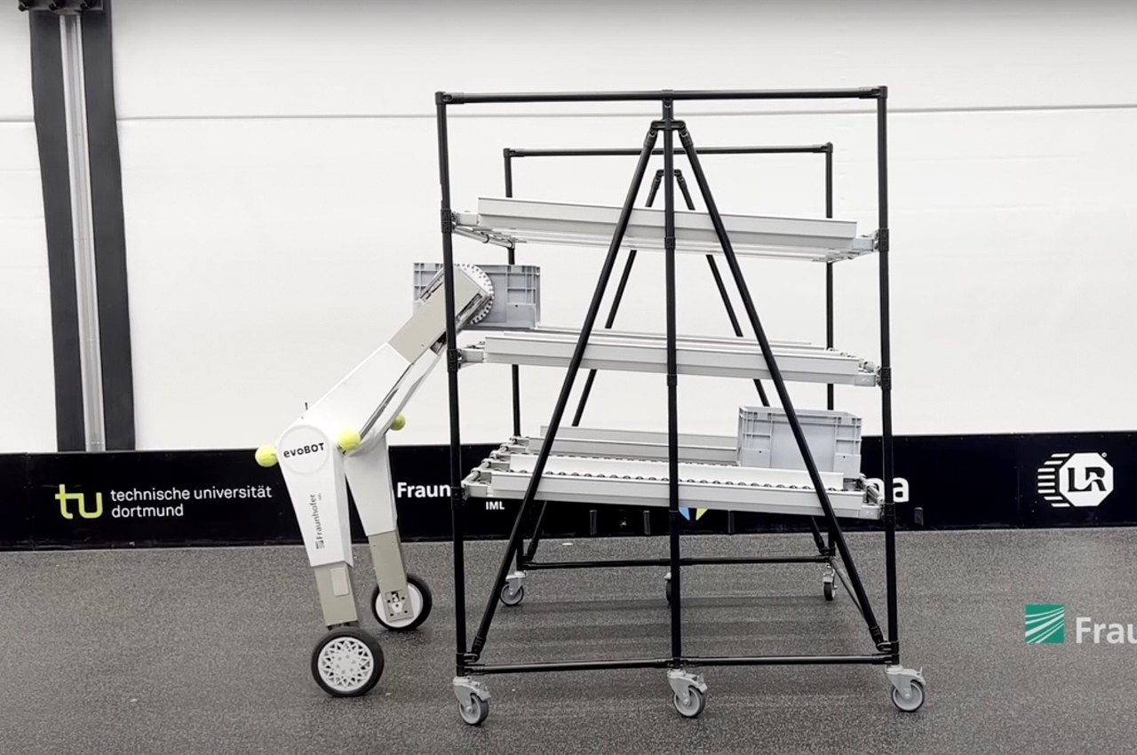 evoBO，robot，science and technology，innovate，Industrial robot，Two-wheeled robot，balance，