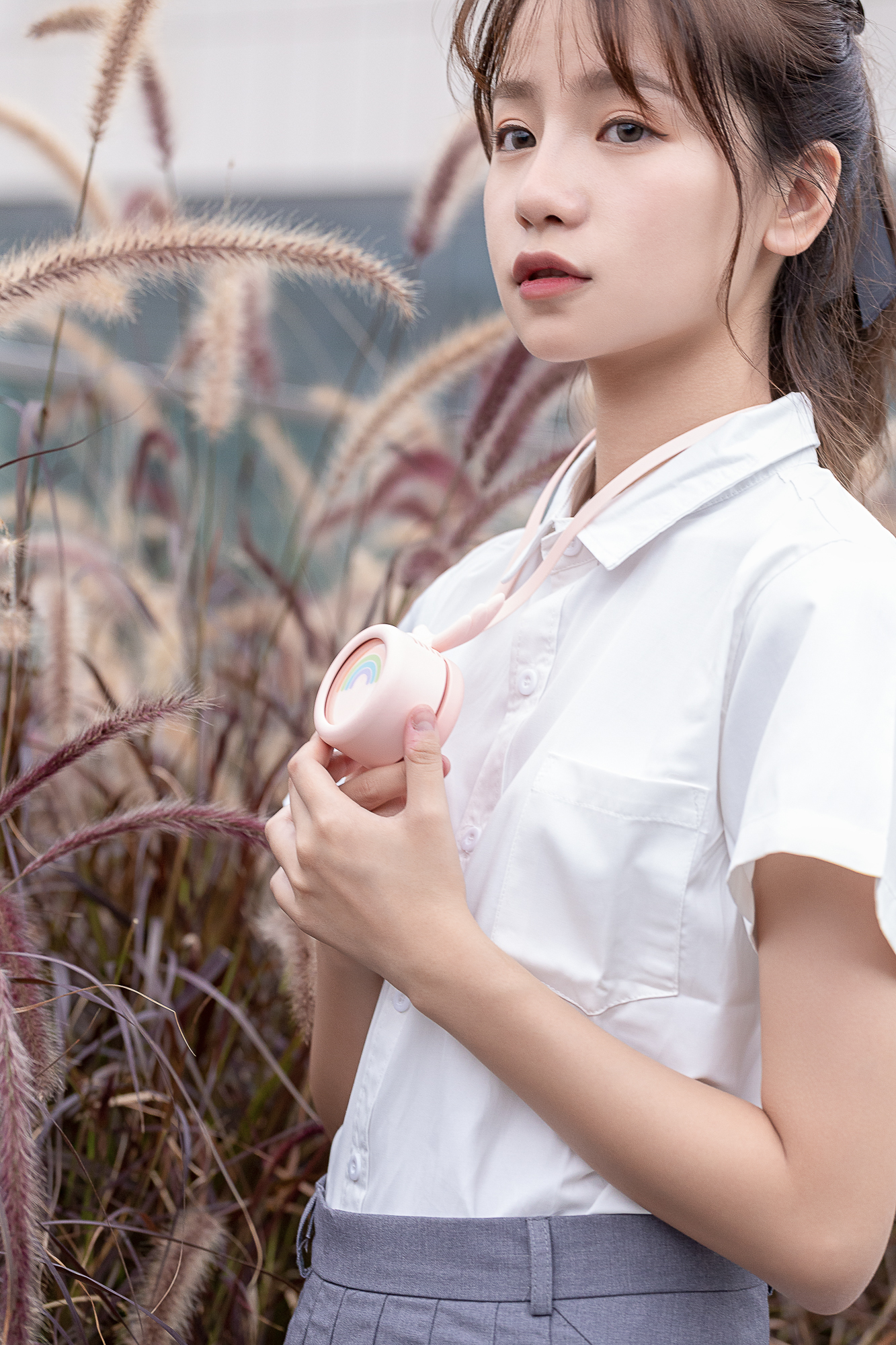 Live，halter ，Fan，