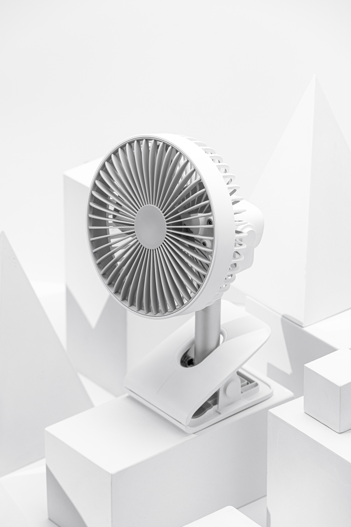 Several elements，Clip，Fan，